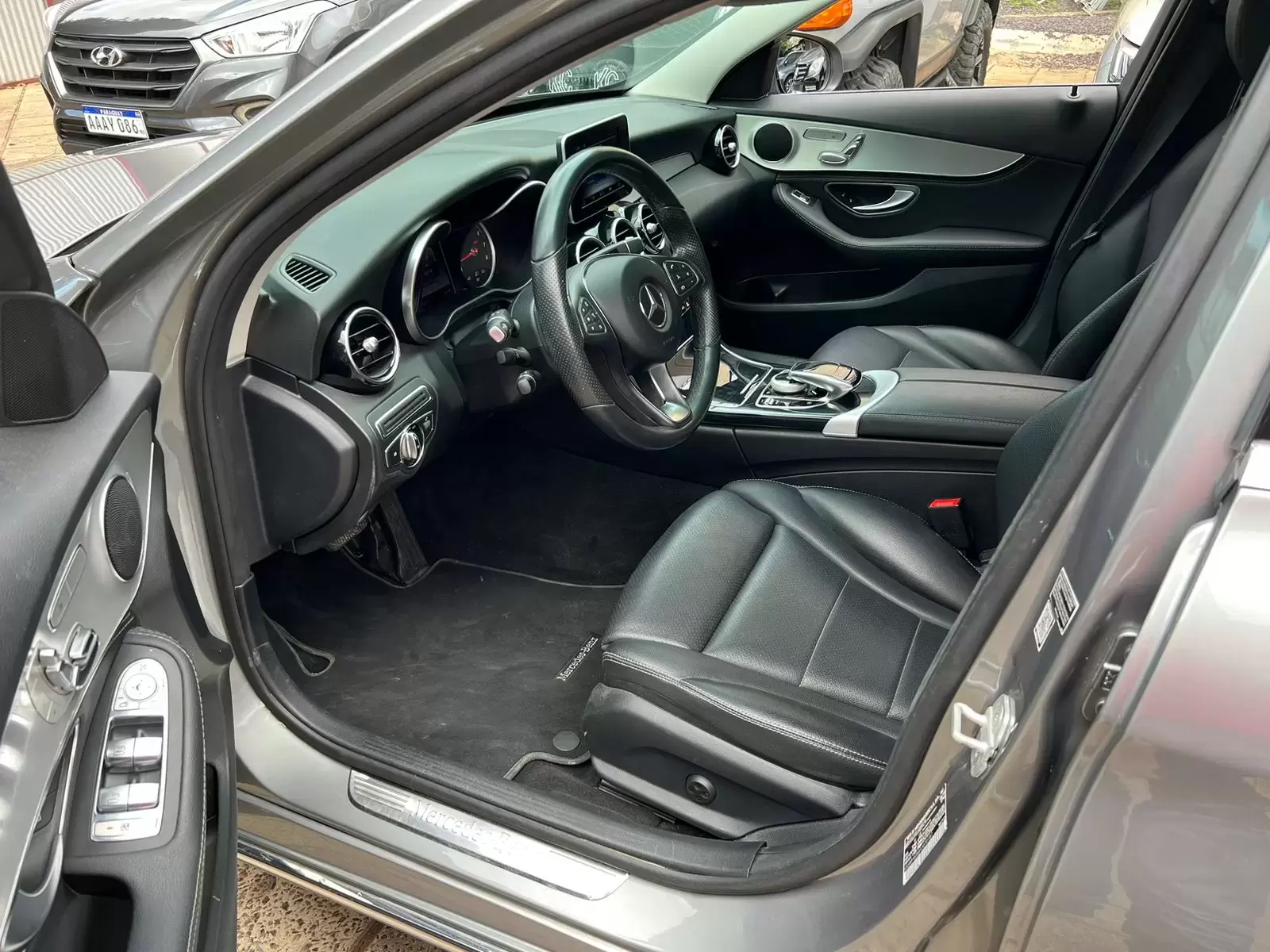 Mercedes Benz C300 4Matic 2015 en Globalmotors: Lujo y rendimiento. - Imagen 8