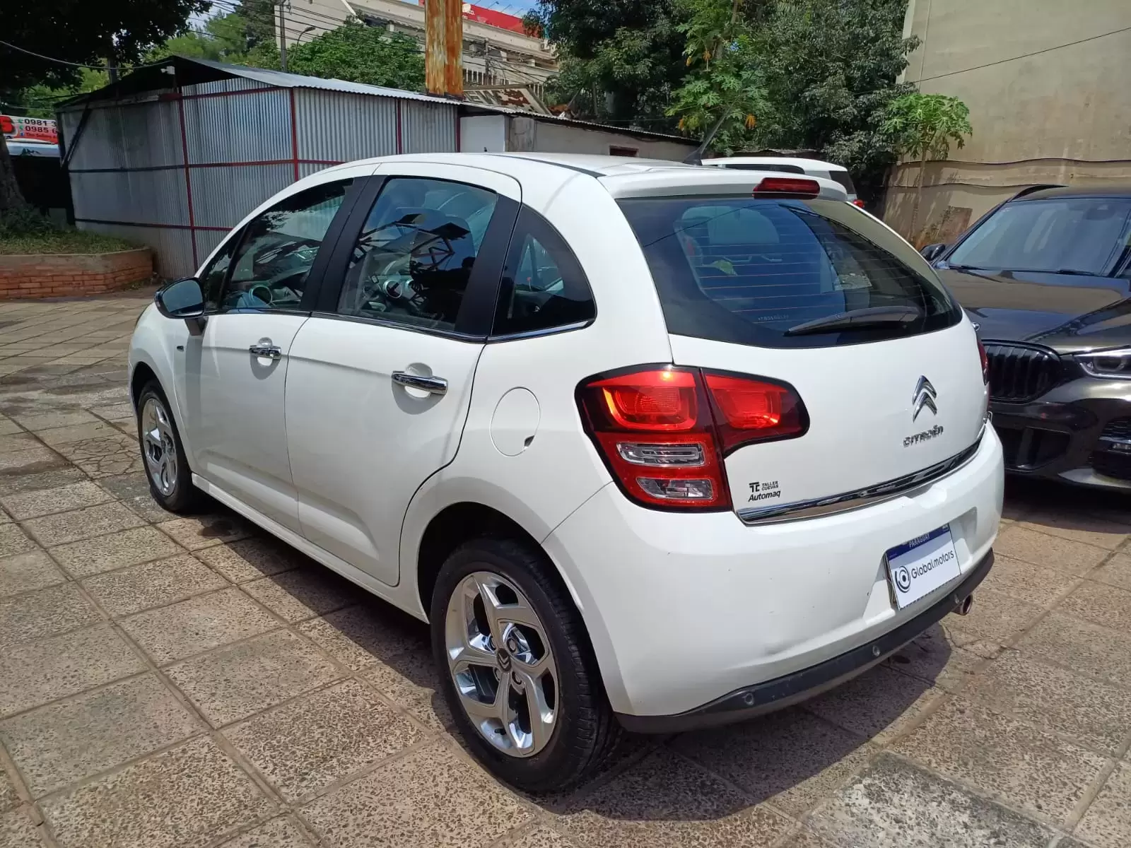 Citroen C3 Exclusive 2015 en Globalmotors: Elegancia y estilo compacto. - Imagen 5
