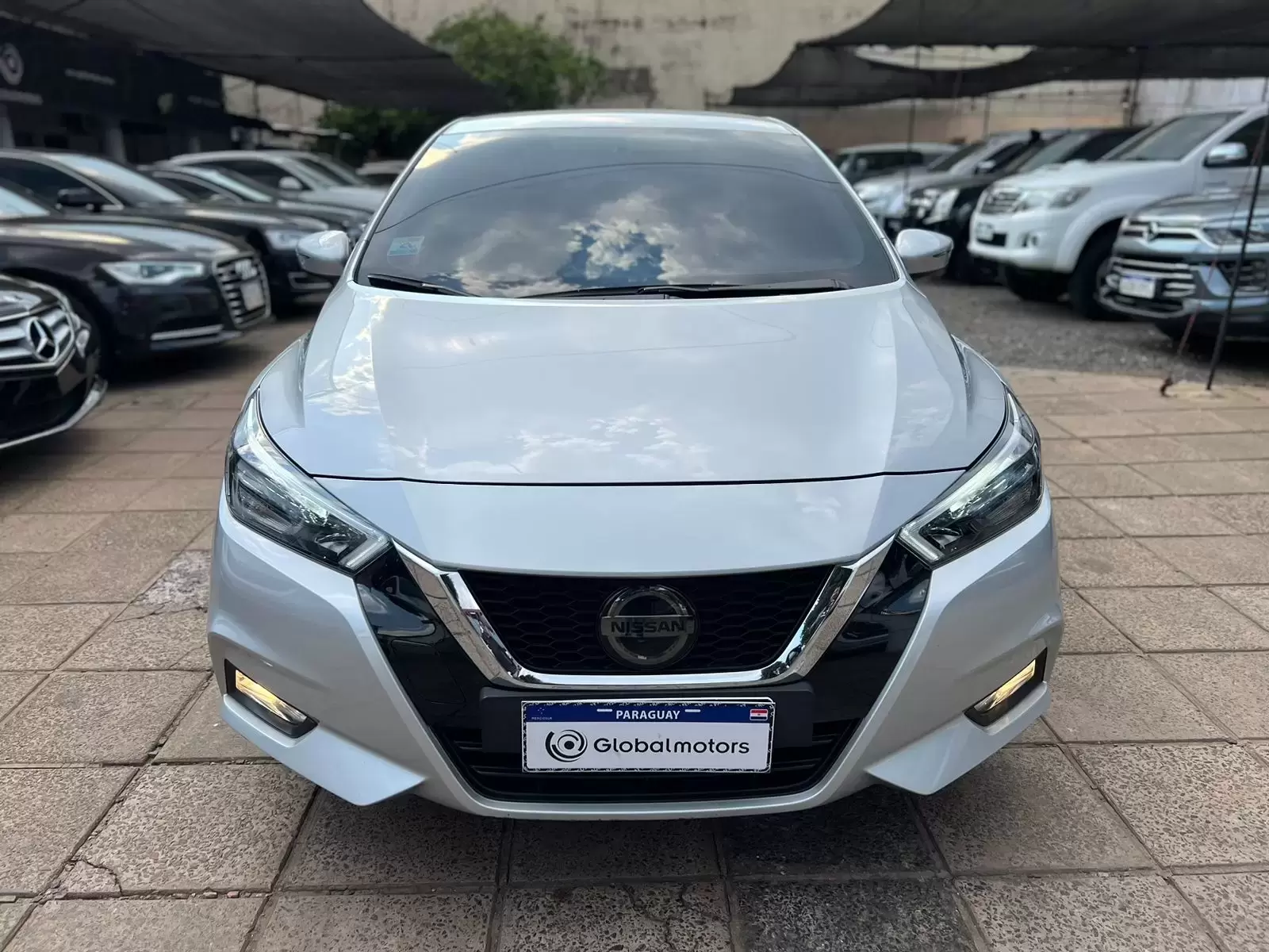 Nissan Versa Exclusive 2022 en Globalmotors: Lujo y potencia garantizados - Imagen 2