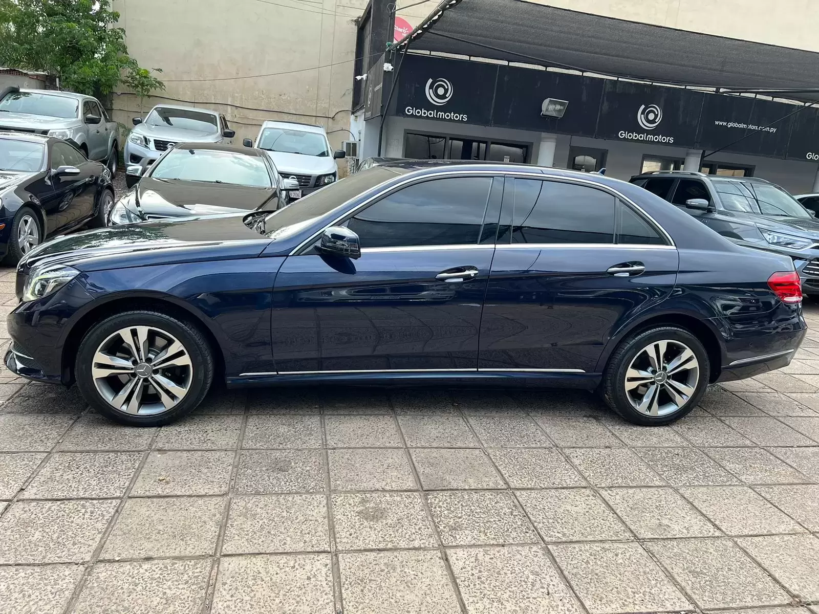 Mercedes Benz E 250 CGI 2014 en Globalmotors: Lujo y rendimiento. - Imagen 6