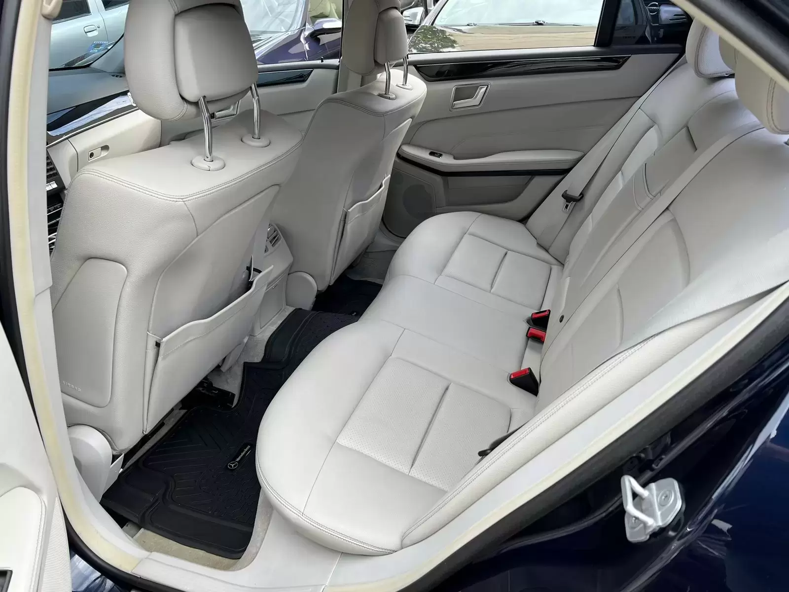 Mercedes Benz E 250 CGI 2014 en Globalmotors: Lujo y rendimiento. - Imagen 10