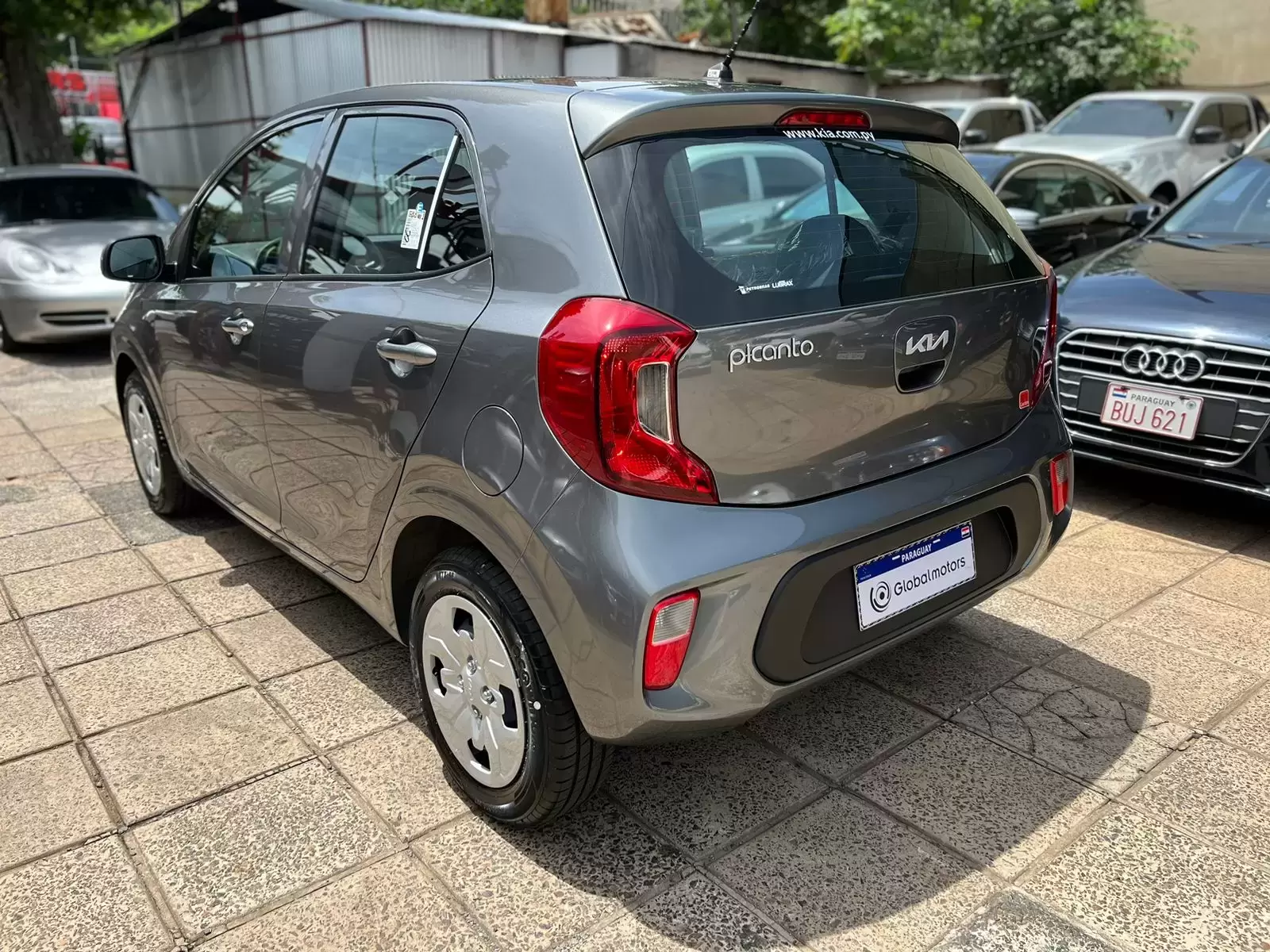 Kia Picanto 2024 en Globalmotors: Compacto, moderno y eficiente. - Imagen 5