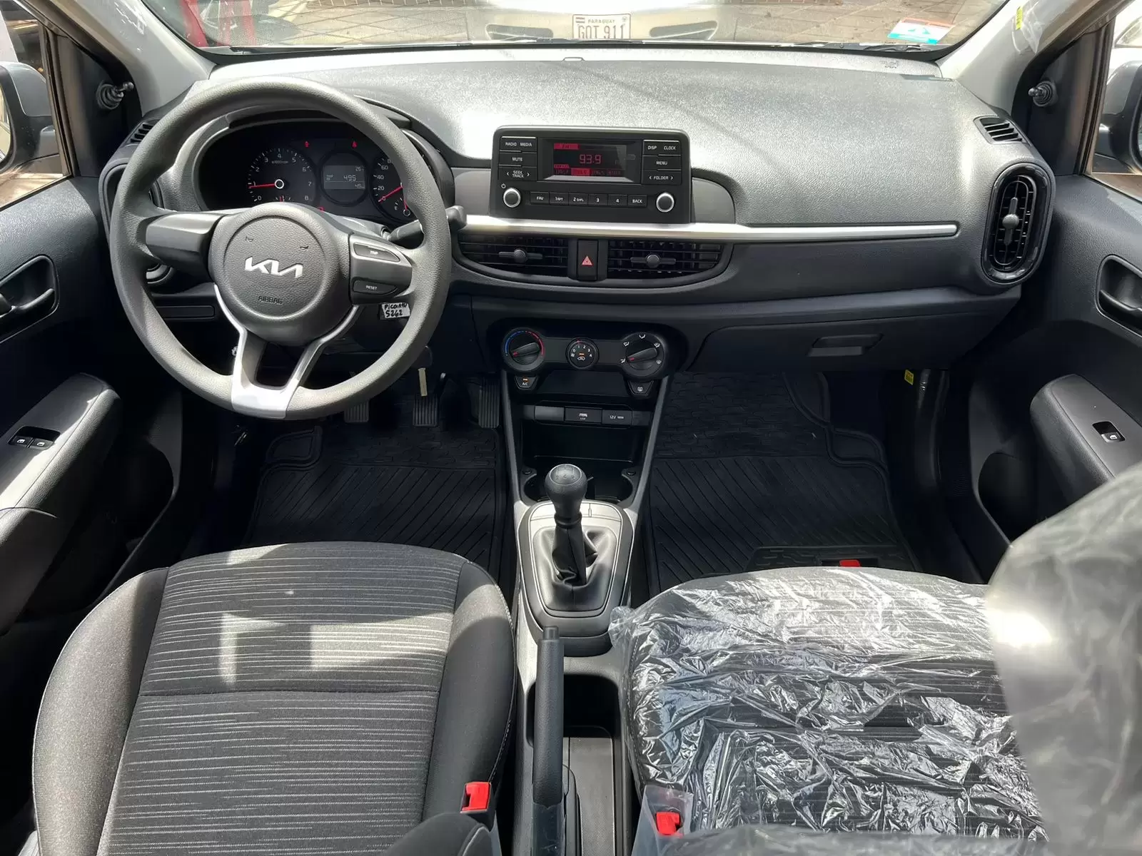 Kia Picanto 2024 en Globalmotors: Compacto, moderno y eficiente. - Imagen 11