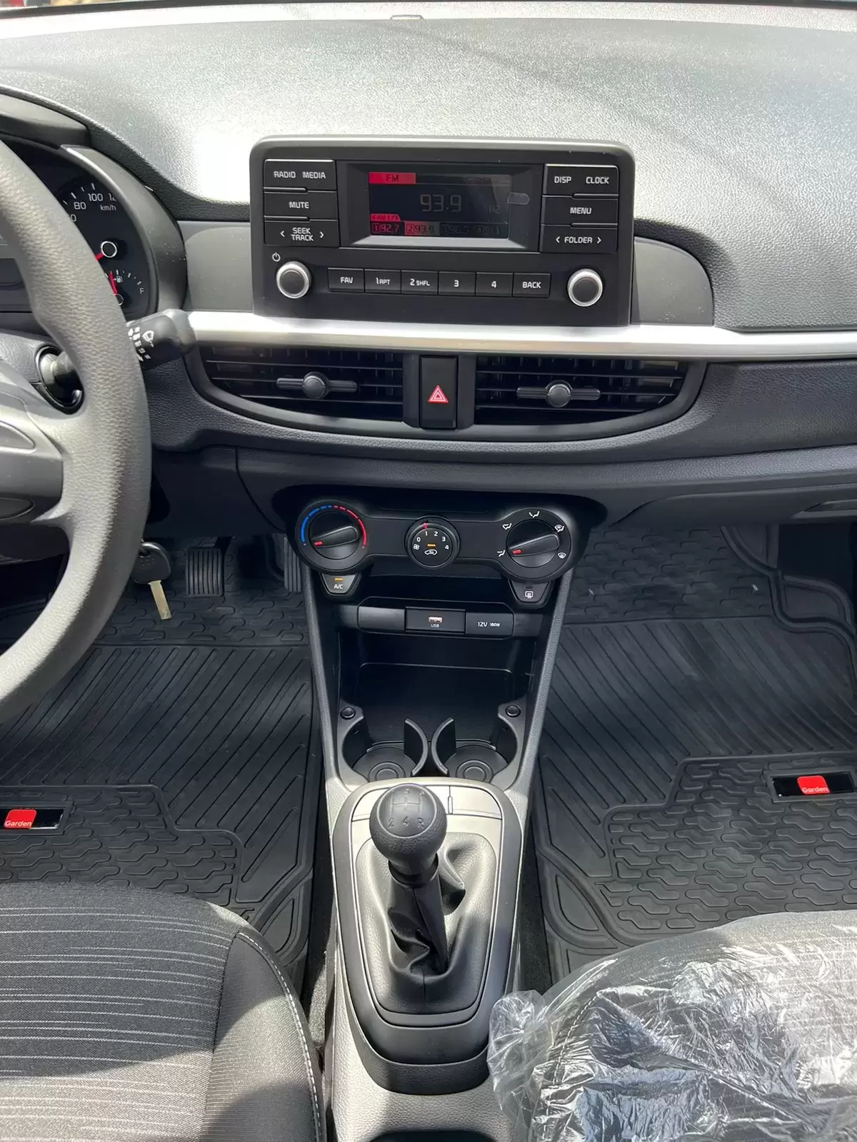 Kia Picanto 2024 en Globalmotors: Compacto, moderno y eficiente. - Imagen 13