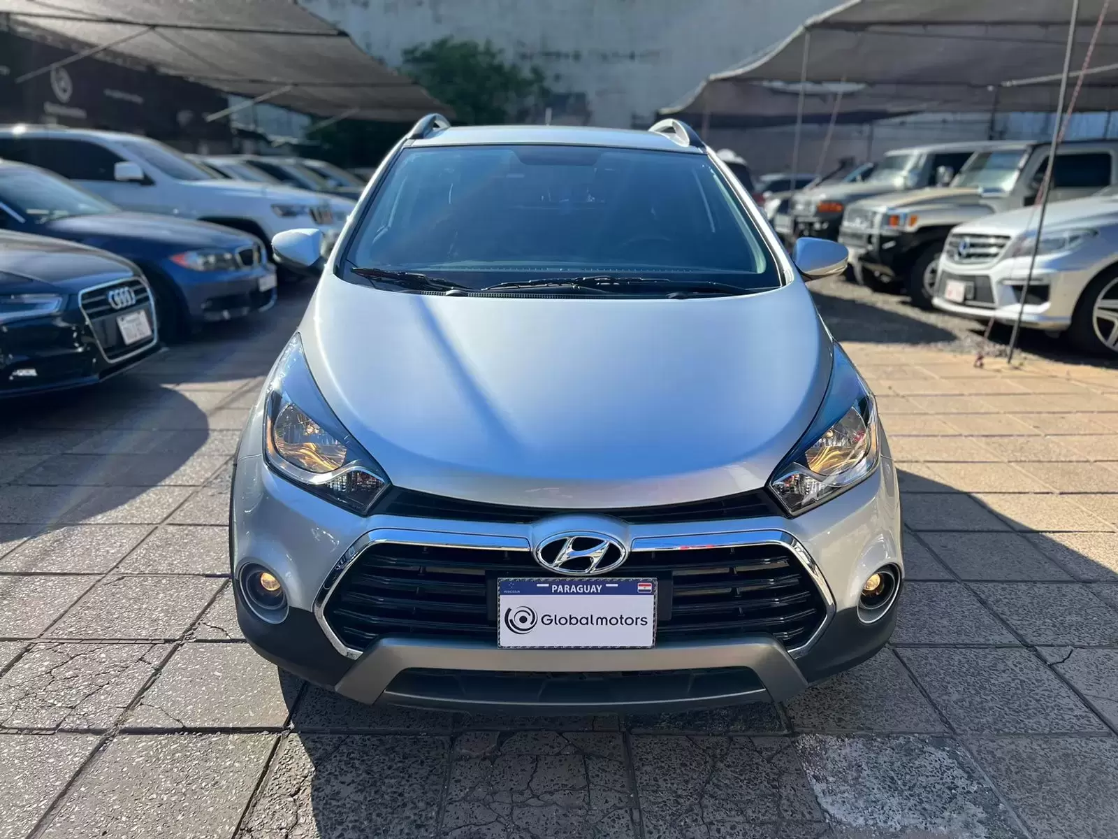 Hyundai HB20x 2016 en Globalmotors: Diseño moderno y rendimiento excepcional. - Imagen 2