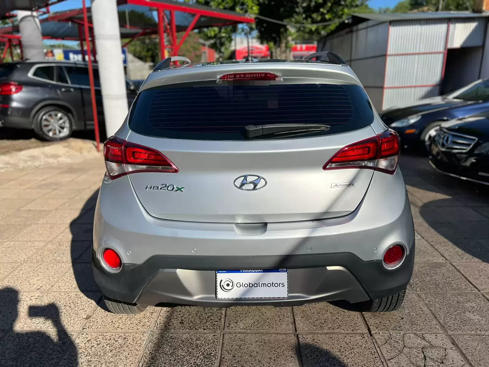 Hyundai HB20x 2016 en Globalmotors: Diseño moderno y rendimiento excepcional. - Imagen 6