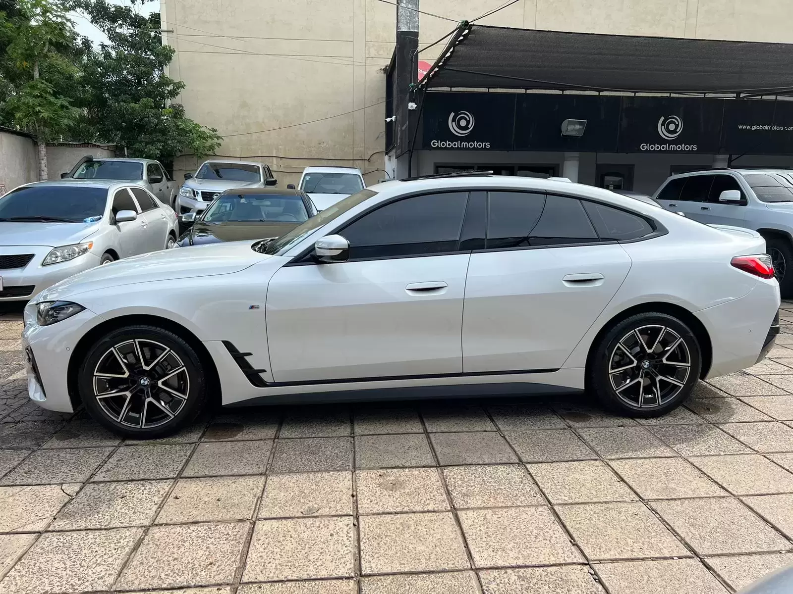 BMW 430i Gran Coupe 2023 en Globalmotors: Lujo y rendimiento. - Imagen 4