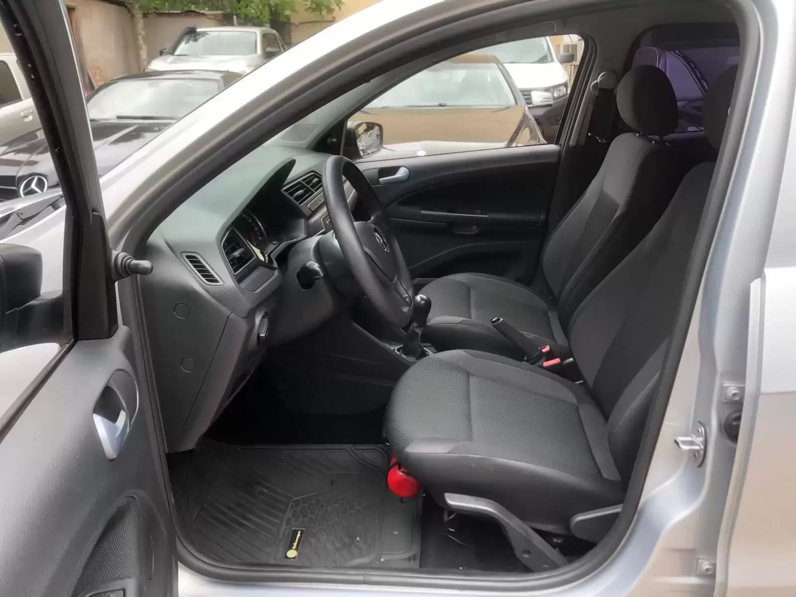 Volkswagen Gol Trend 2019 en Globalmotors: Estilo y rendimiento compacto. - Imagen 8