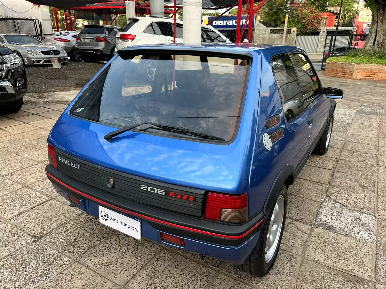 Peugeot 205 GTI 1993 en Globalmotors: Potencia y estilo deportivo. - Imagen 7