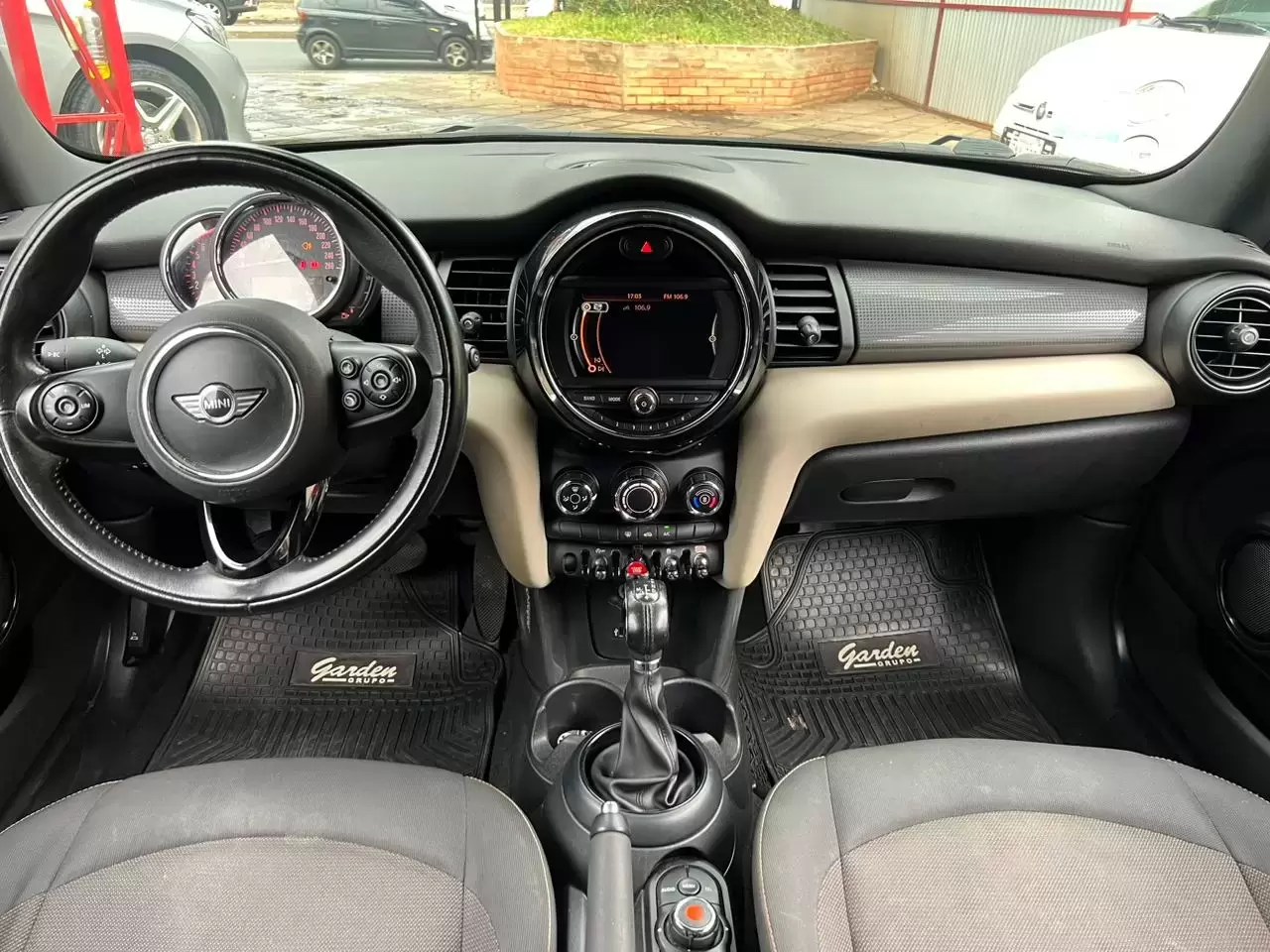 Mini Cooper 2018 en Globalmotors: Estilo y rendimiento excepcional. - Imagen 12