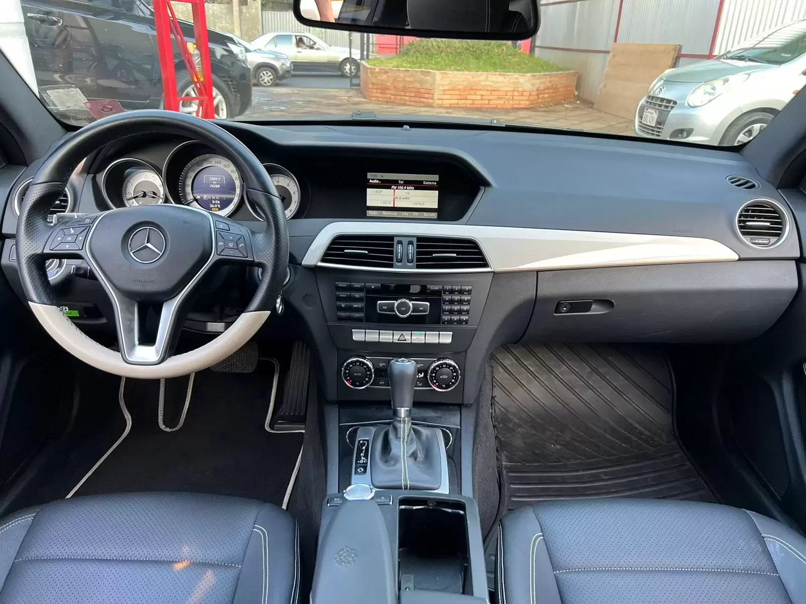 Mercedes Benz C180 Coupe 2013 en Globalmotors - Asunción, Paraguay - Imagen 12