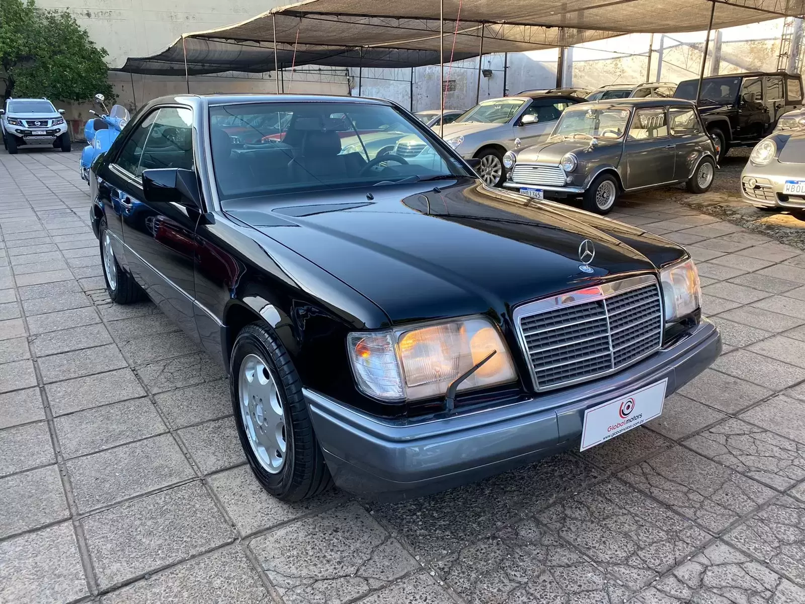 Mercedes Benz E320 1994 en Globalmotors: Lujo y rendimiento emblemáticos. - Imagen 3