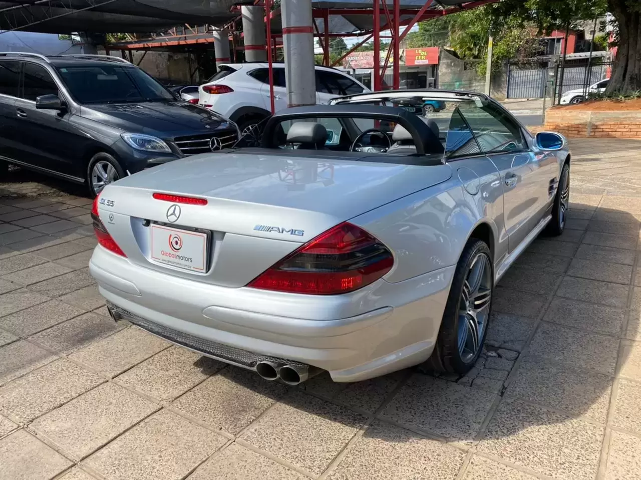 Mercedes Benz SL500 2002 en Globalmotors: Lujo y rendimiento excepcional. - Imagen 7