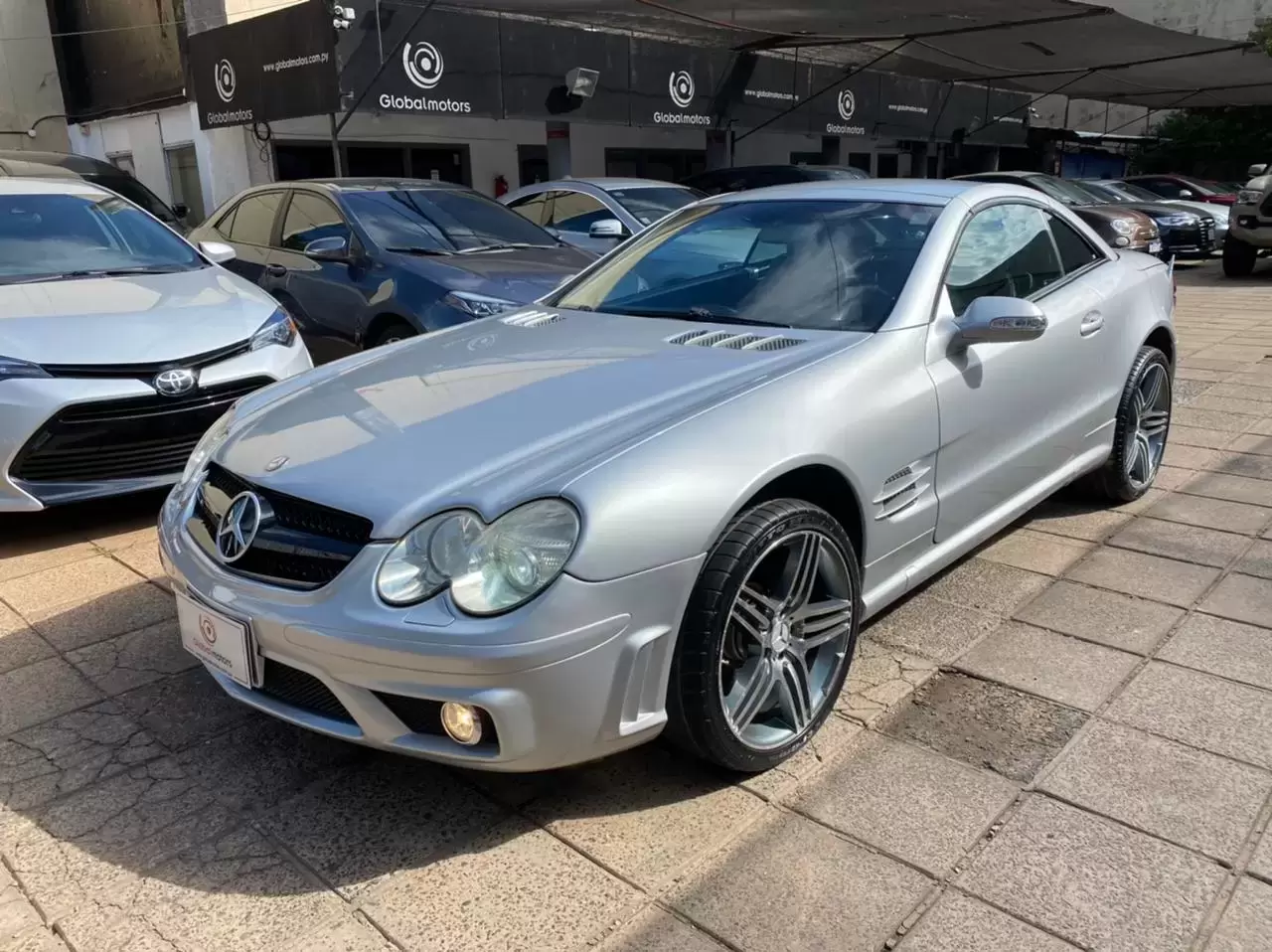 Mercedes Benz SL500 2002 en Globalmotors: Lujo y rendimiento excepcional. - Imagen 18