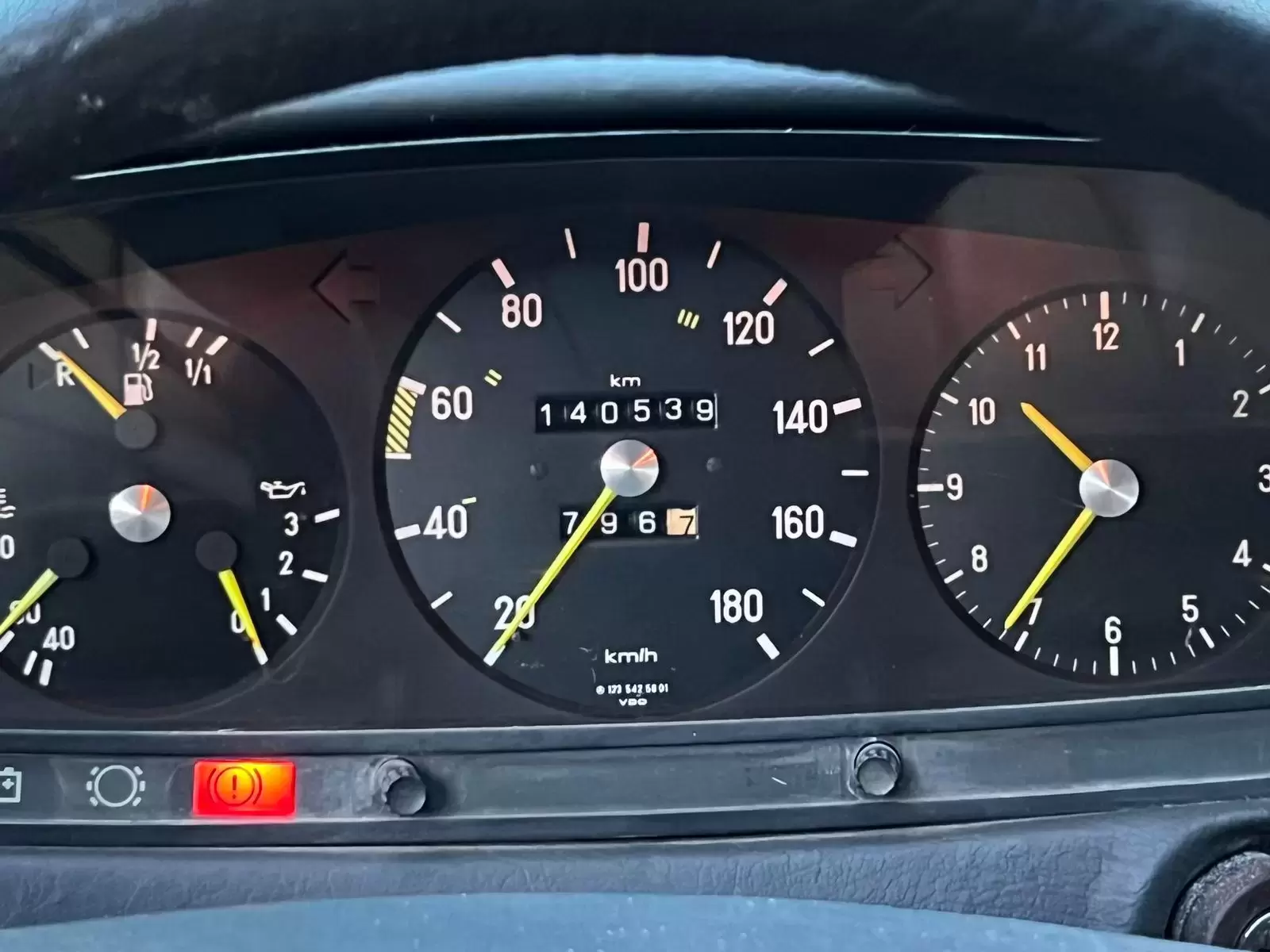 Mercedes Benz 300 CD 1981 en Globalmotors: lujo y potencia. - Imagen 15