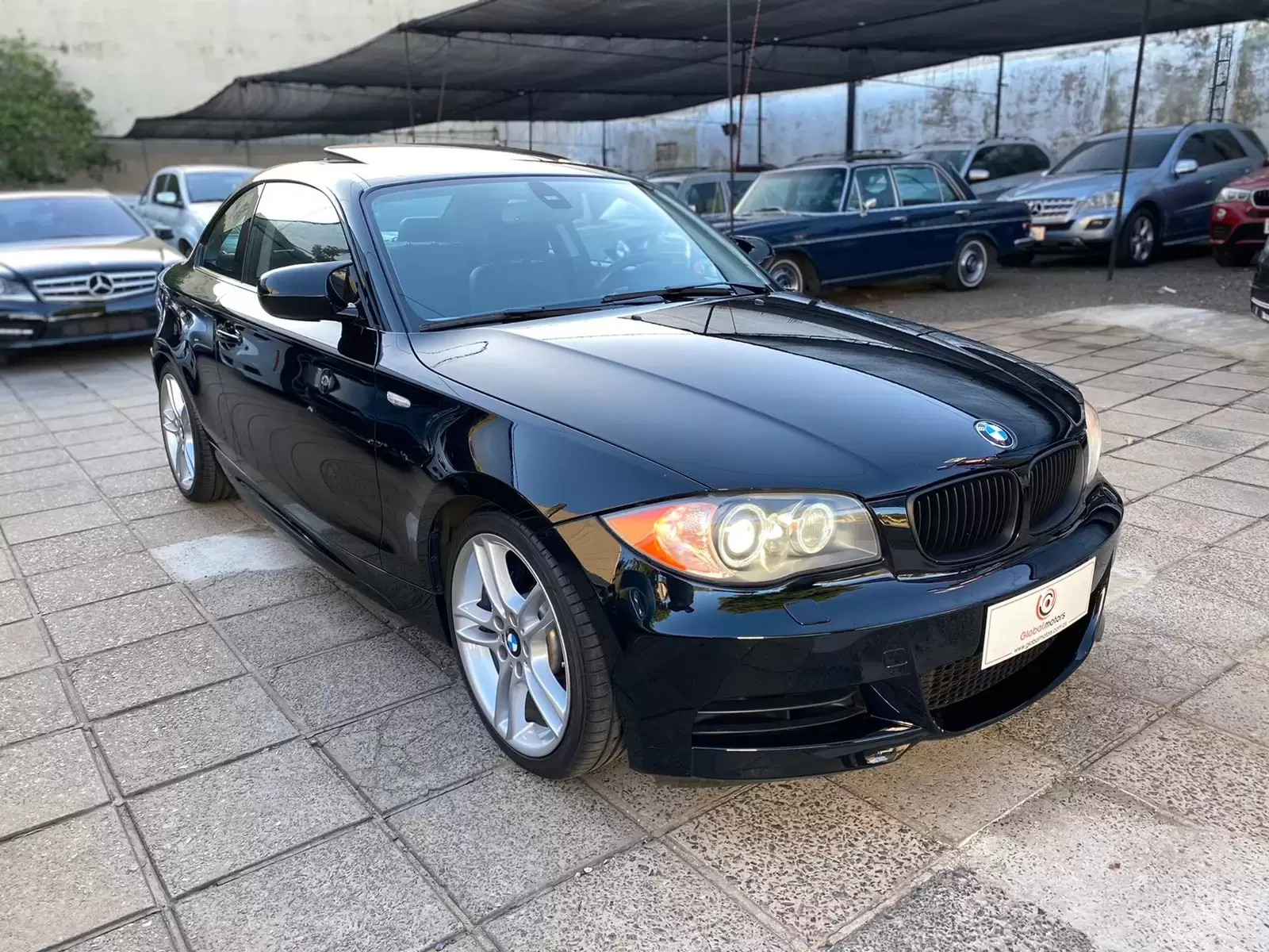 BMW 135i Coupe 2011 en Globalmotors: Potencia y elegancia deportiva. - Imagen 3