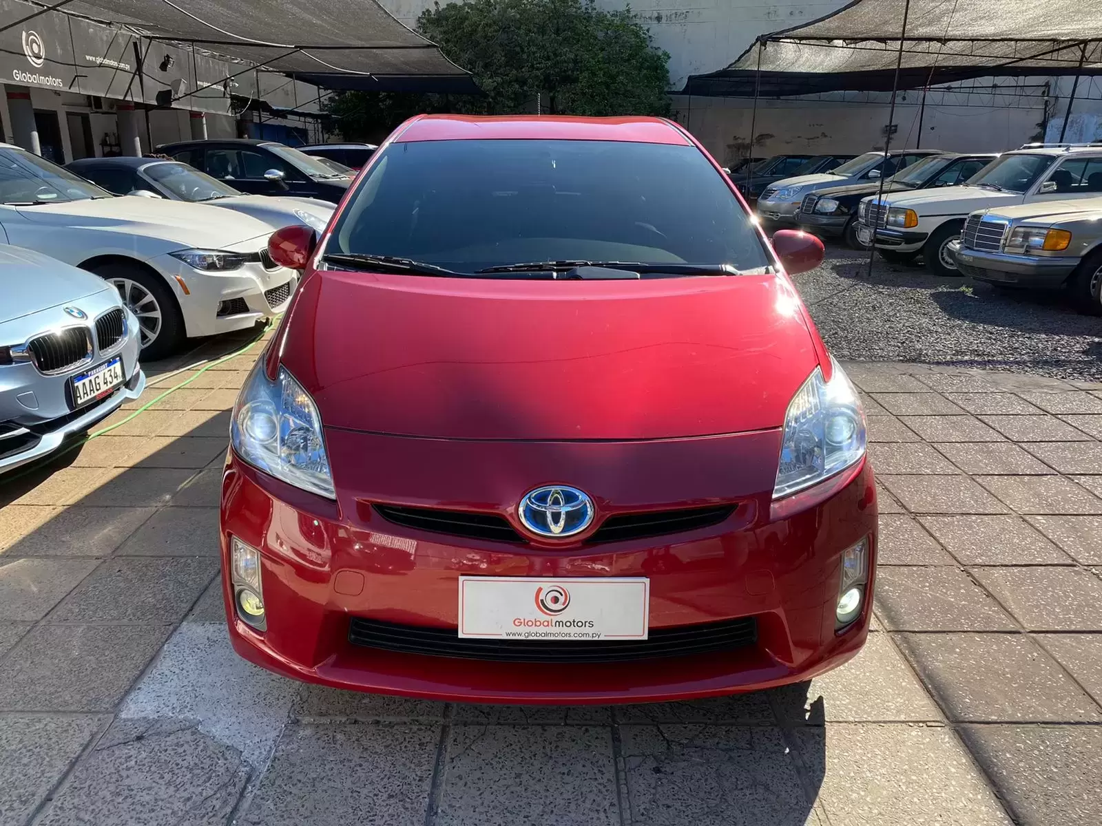 Toyota Prius 2011 en Globalmotors: Eficiencia y rendimiento híbrido. - Imagen 2