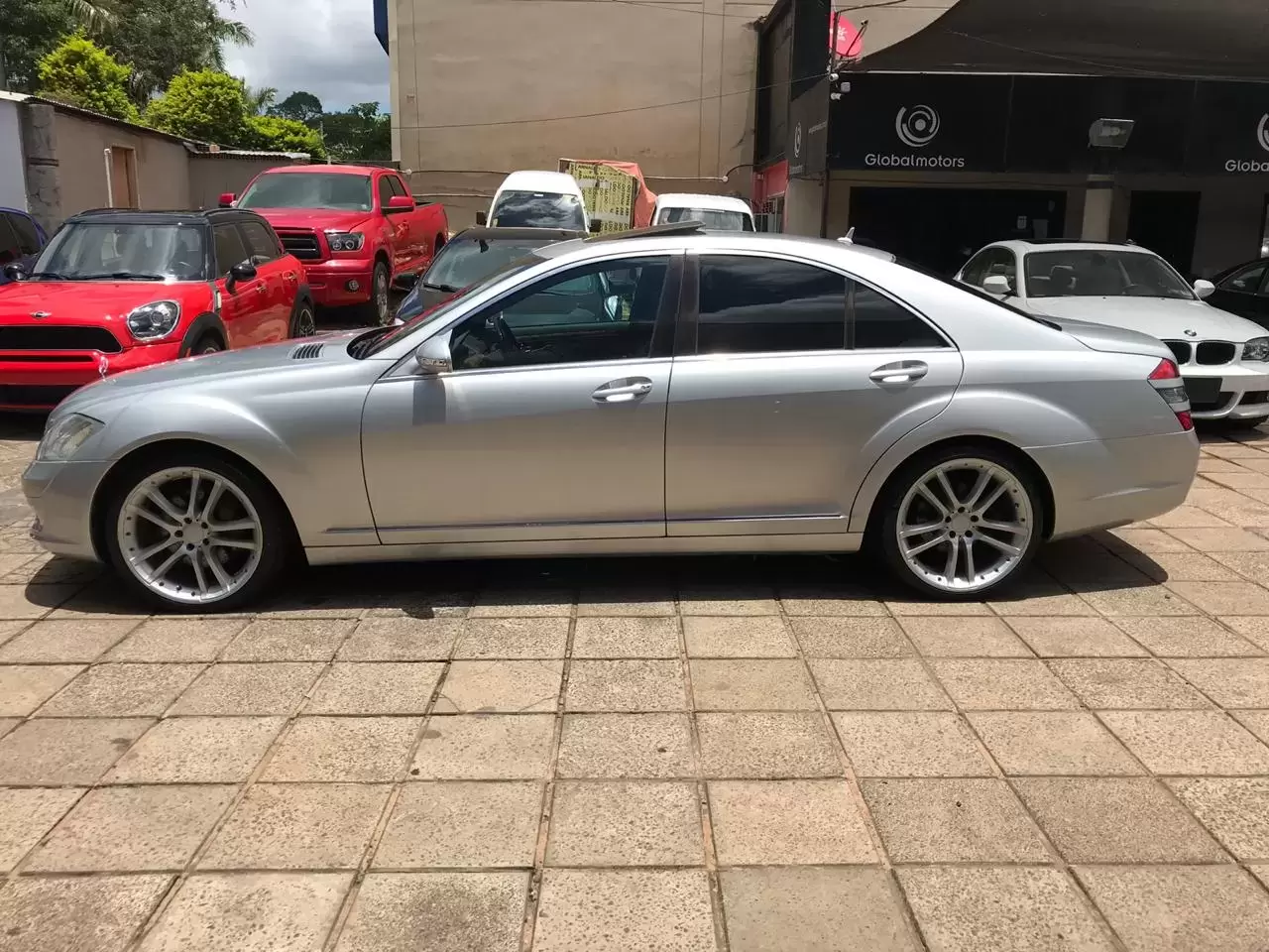 Mercedes Benz S350 2007 en Globalmotors: Lujo y potencia combinados - Imagen 4