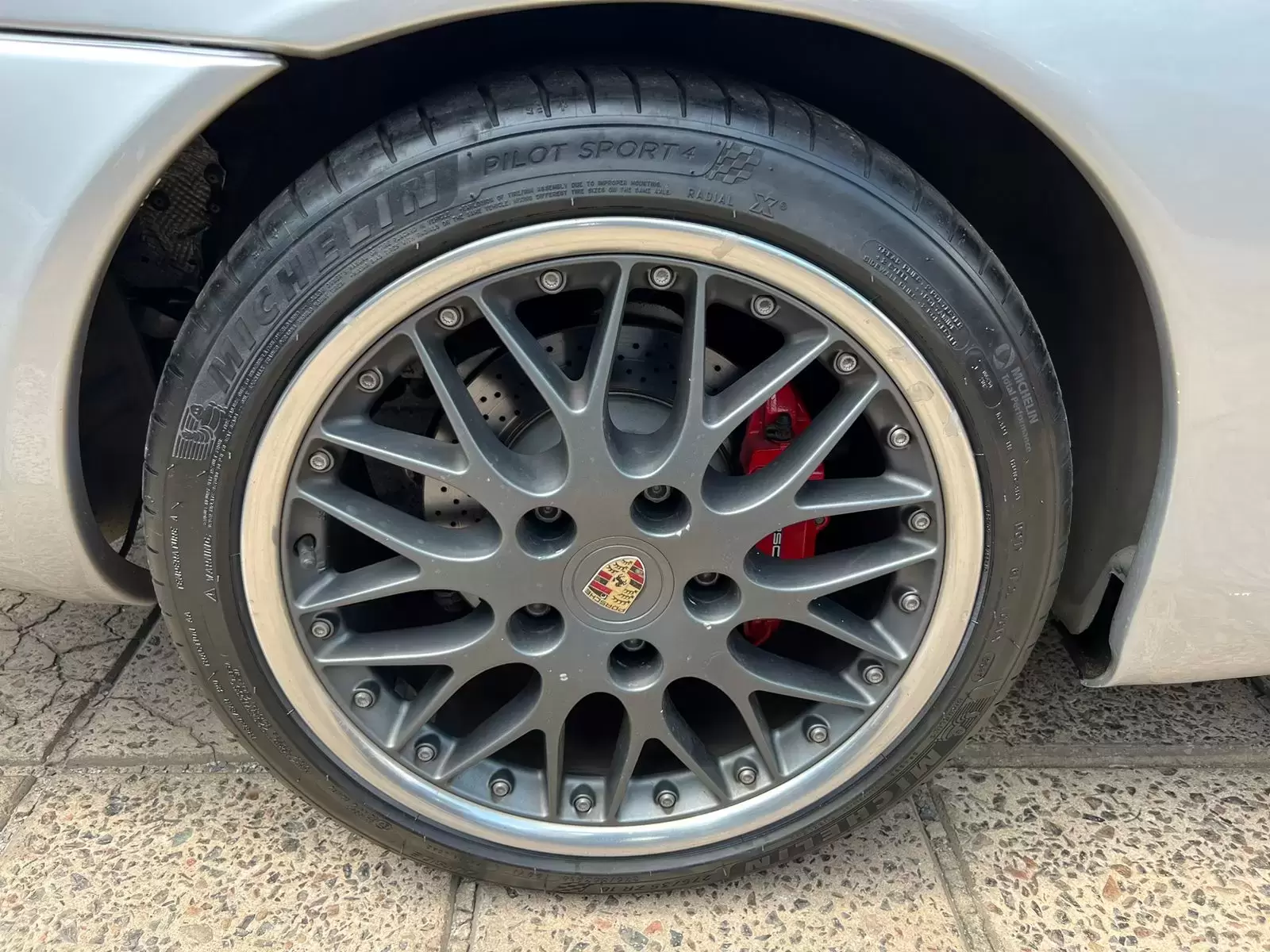 Porsche Carrera 996 1999 en Globalmotors: Lujo y potencia deportiva - Imagen 9