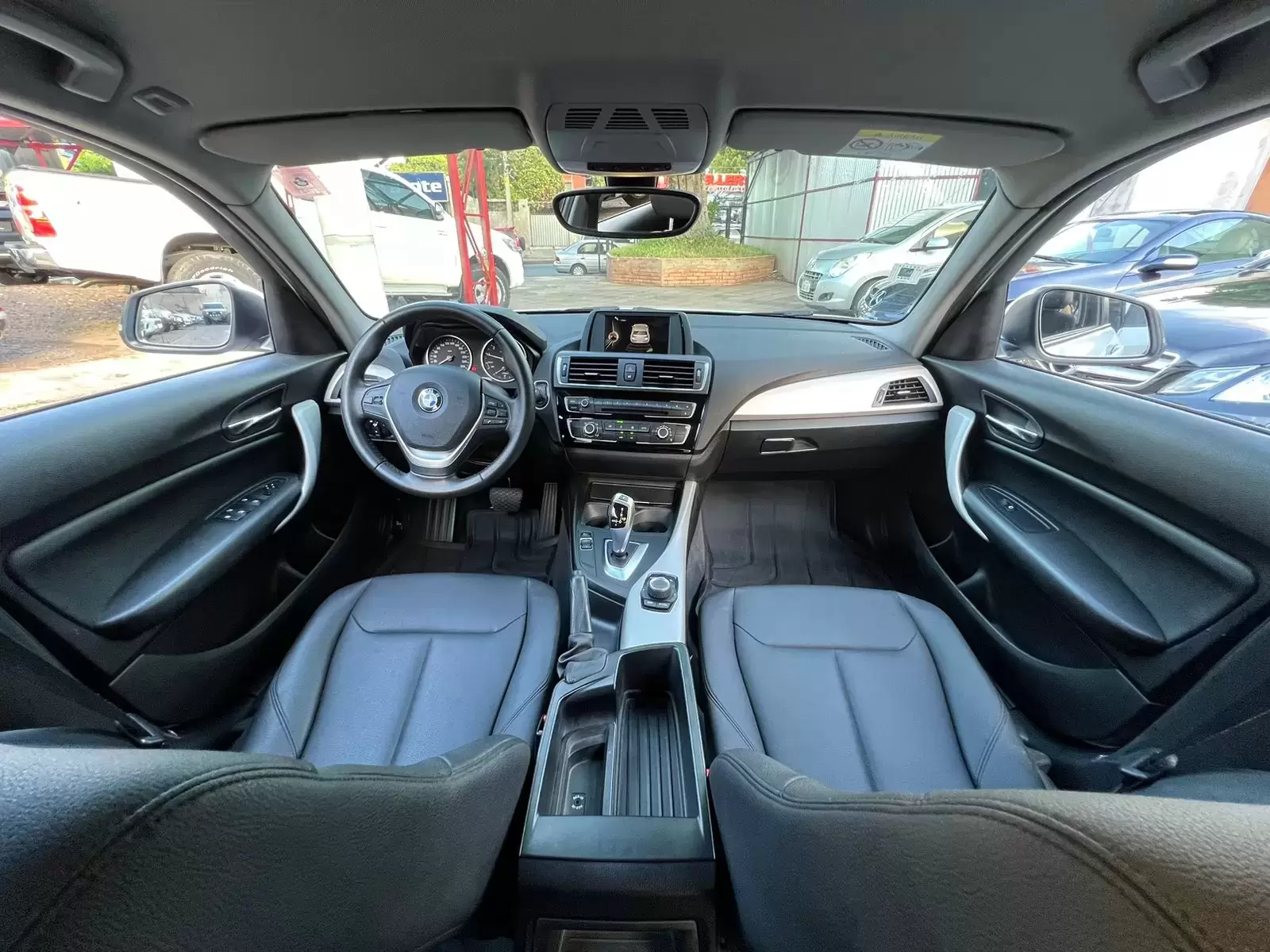 BMW 118i 5Turer 2017 en Globalmotors: Elegancia y rendimiento combinados. - Imagen 12