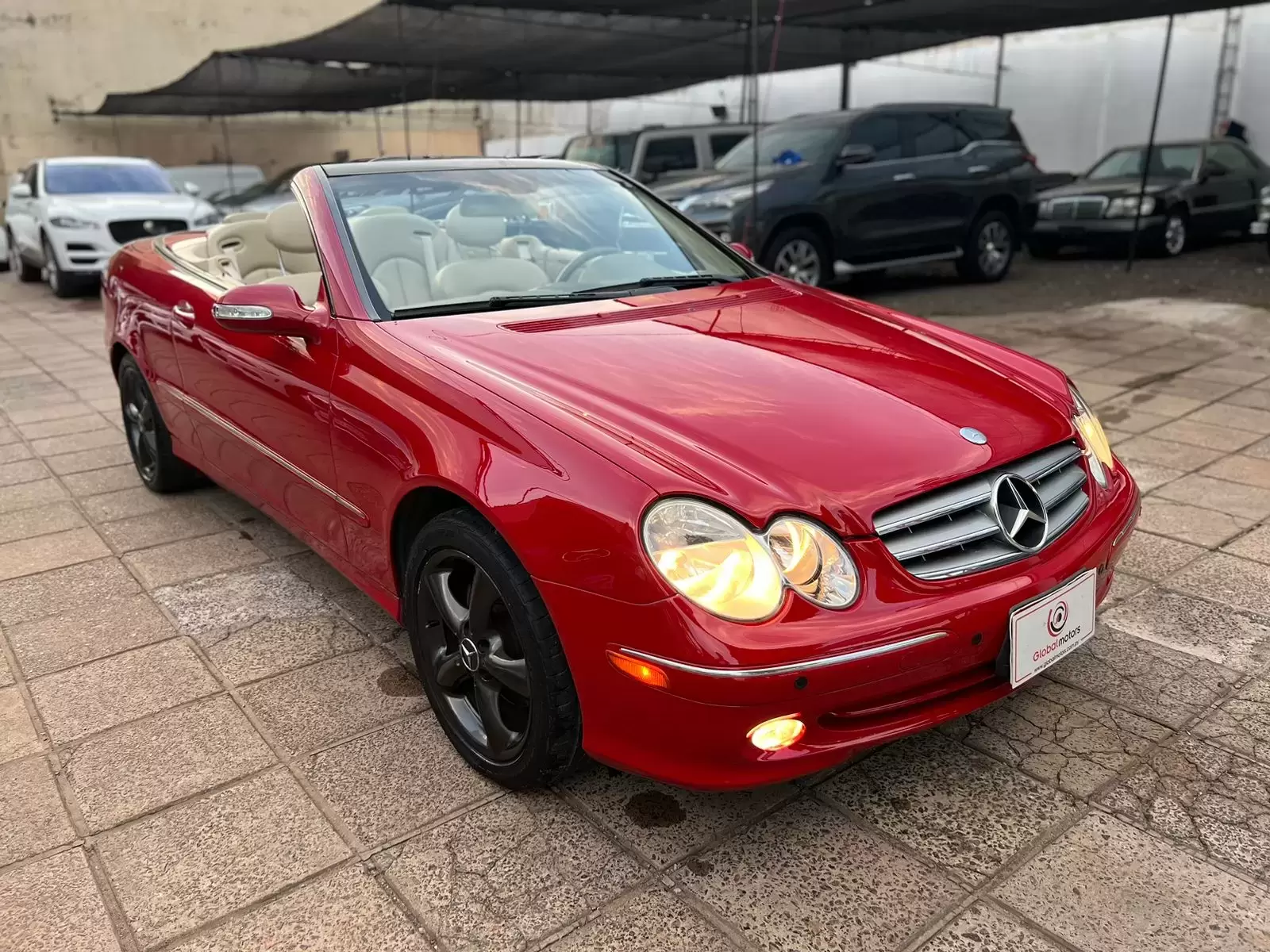 Mercedes Benz CLK 320 2005 Descapotable en Globalmotors, Asunción - Imagen 3