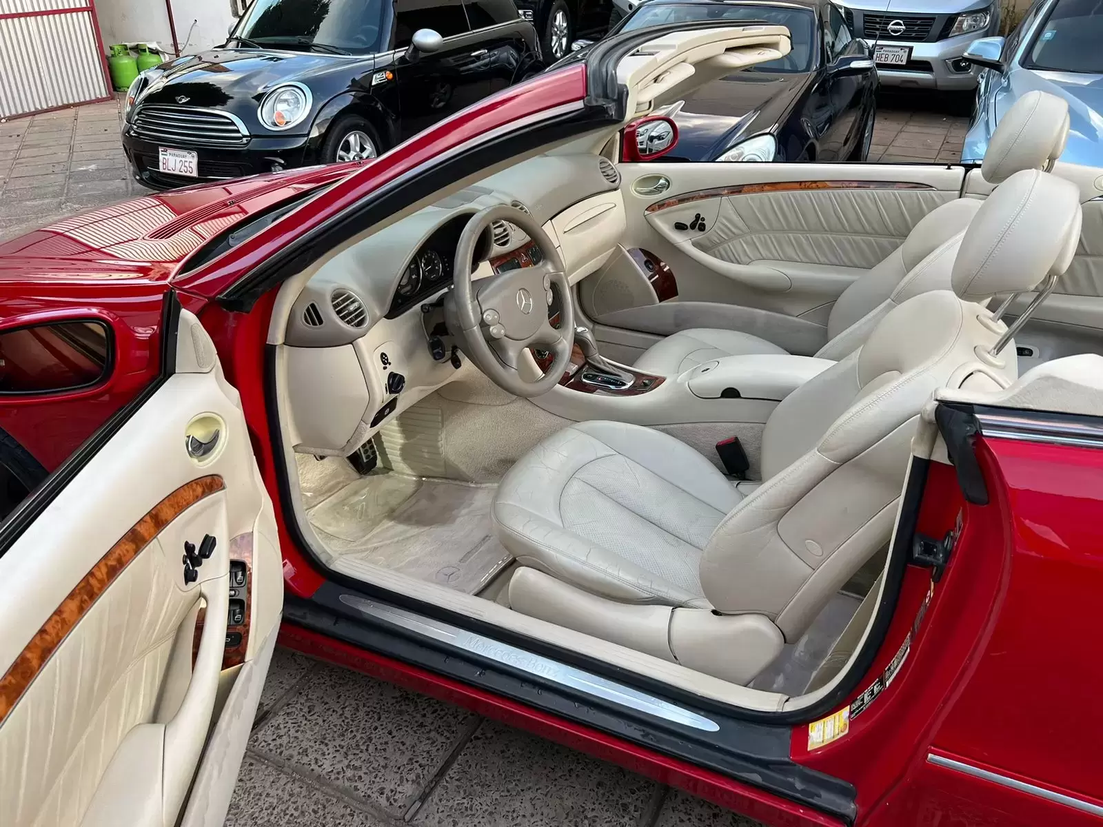 Mercedes Benz CLK 320 2005 Descapotable en Globalmotors, Asunción - Imagen 8