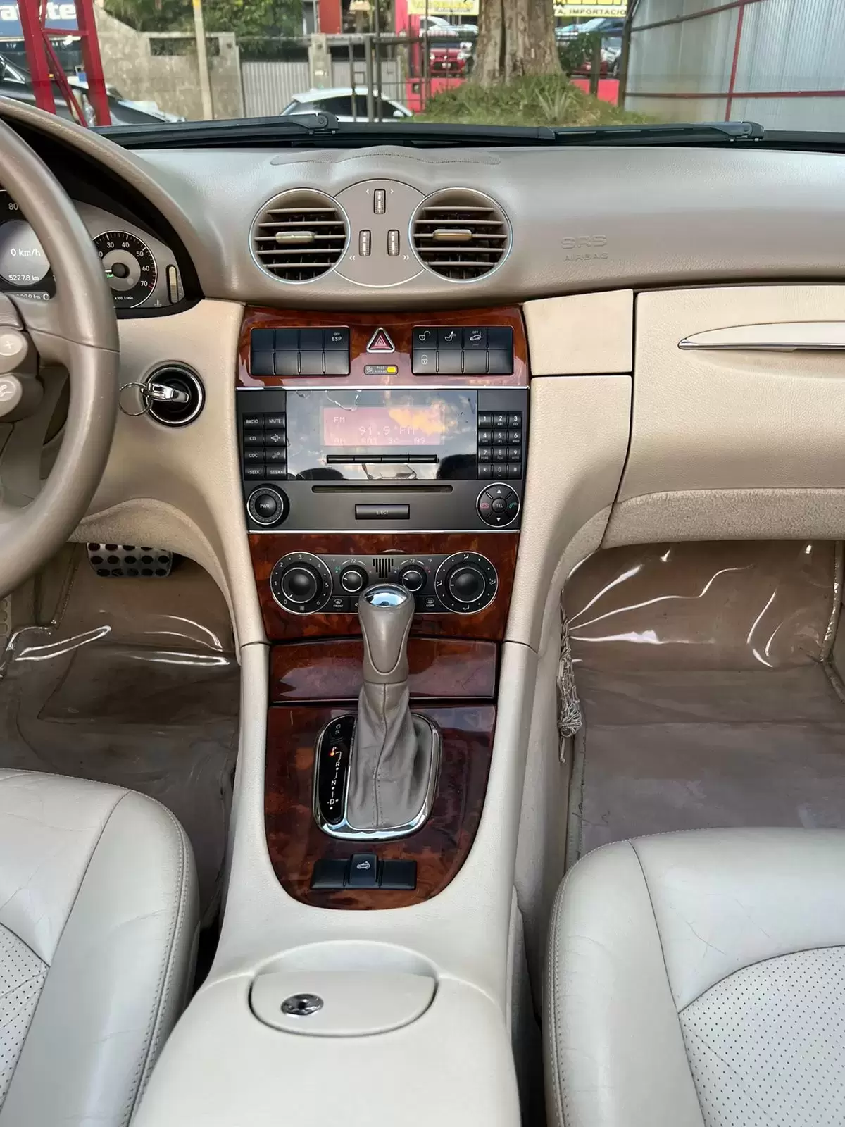 Mercedes Benz CLK 320 2005 Descapotable en Globalmotors, Asunción - Imagen 13