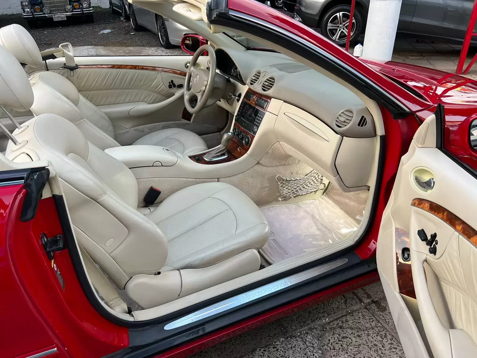 Mercedes Benz CLK 320 2005 Descapotable en Globalmotors, Asunción - Imagen 14
