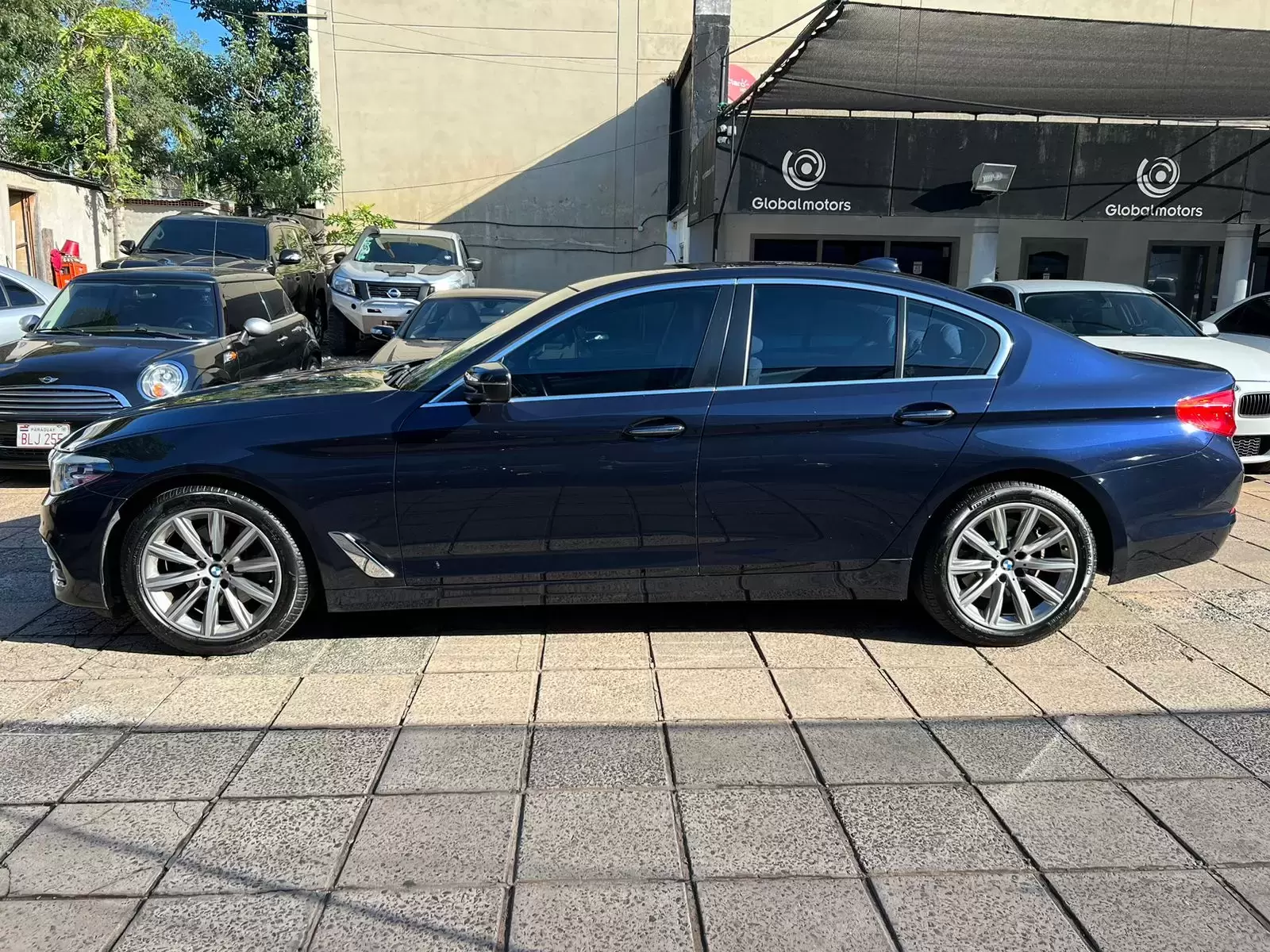 BMW 520d Full 2019 en Globalmotors: Lujo, potencia y tecnología. - Imagen 4