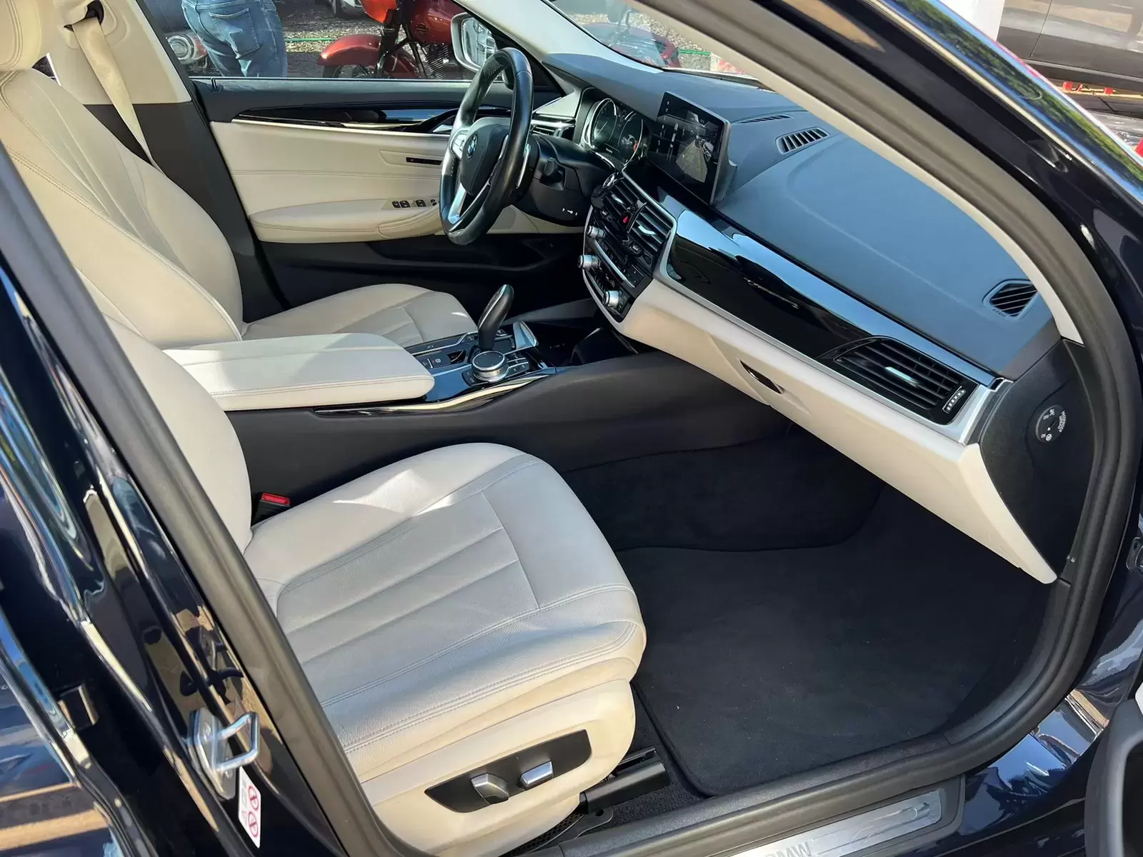 BMW 520d Full 2019 en Globalmotors: Lujo, potencia y tecnología. - Imagen 11