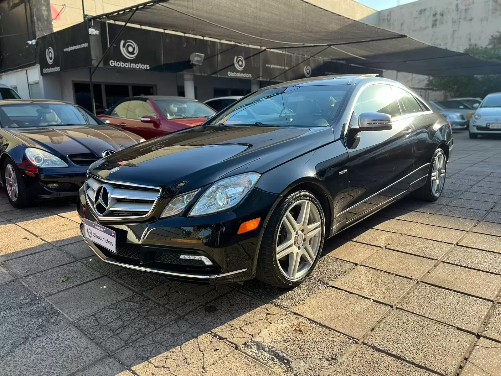 Mercedes Benz E350 Coupe 2011 en Globalmotors: Elegancia y rendimiento. - Imagen 4