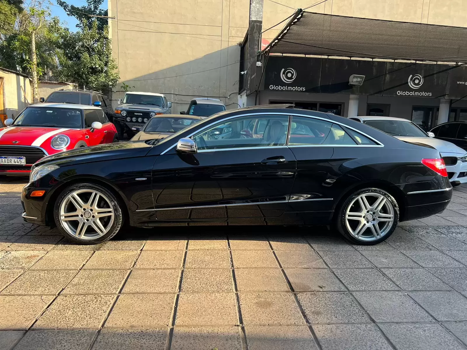 Mercedes Benz E350 Coupe 2011 en Globalmotors: Elegancia y rendimiento. - Imagen 5
