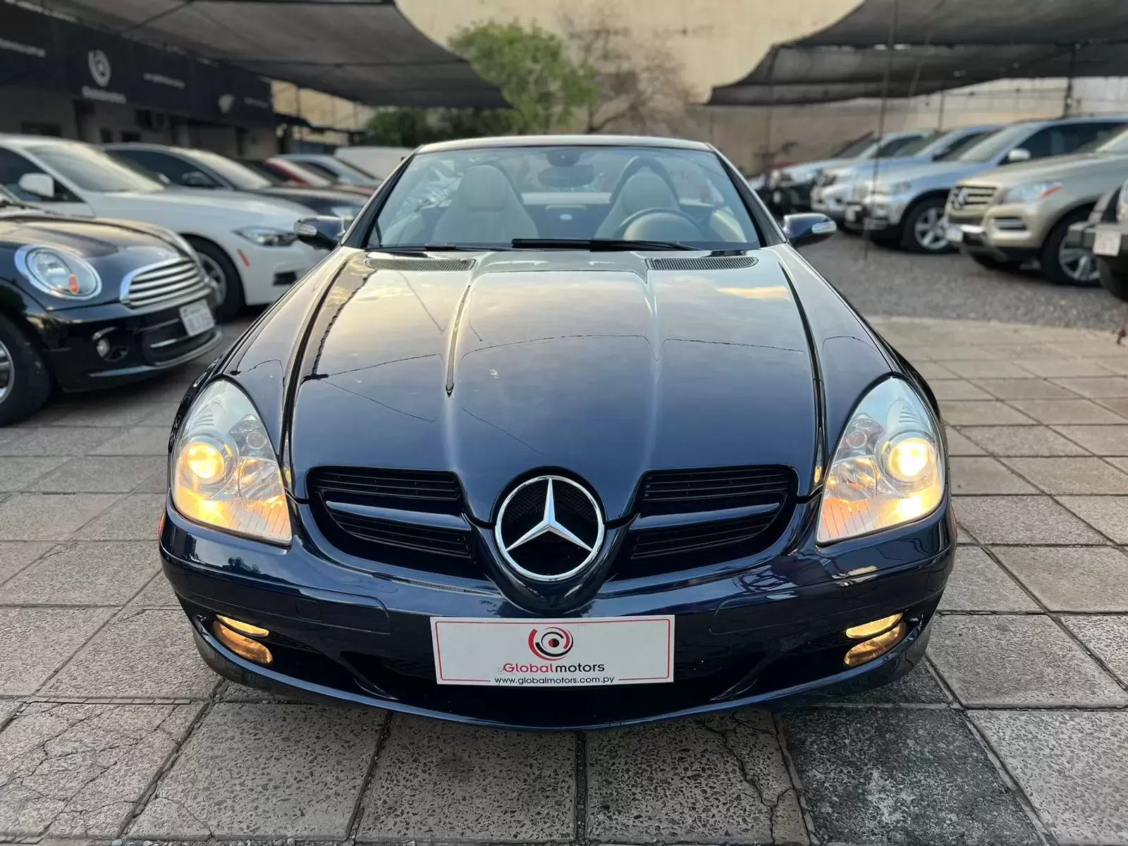 Mercedes Benz SLK 280 2008 en Globalmotors: Elegancia y potencia. - Imagen 4