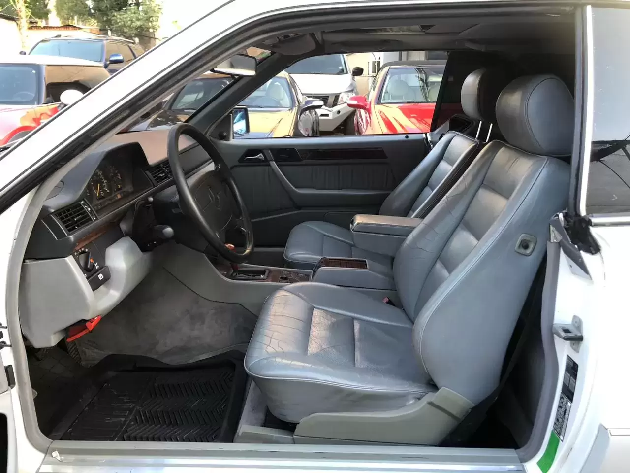 Mercedes Benz E320 Coupe 1994 en Globalmotors: Lujo y potencia. - Imagen 8