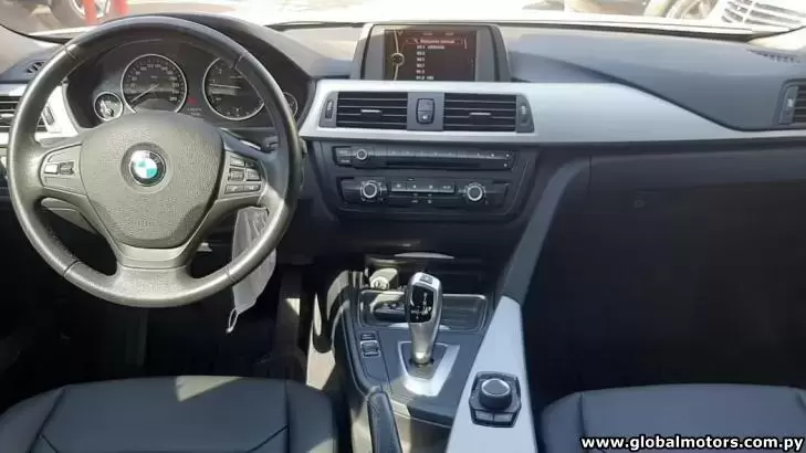 BMW 320i 2013 en Globalmotors: Potente y eficiente sedán alemán. - Imagen 7
