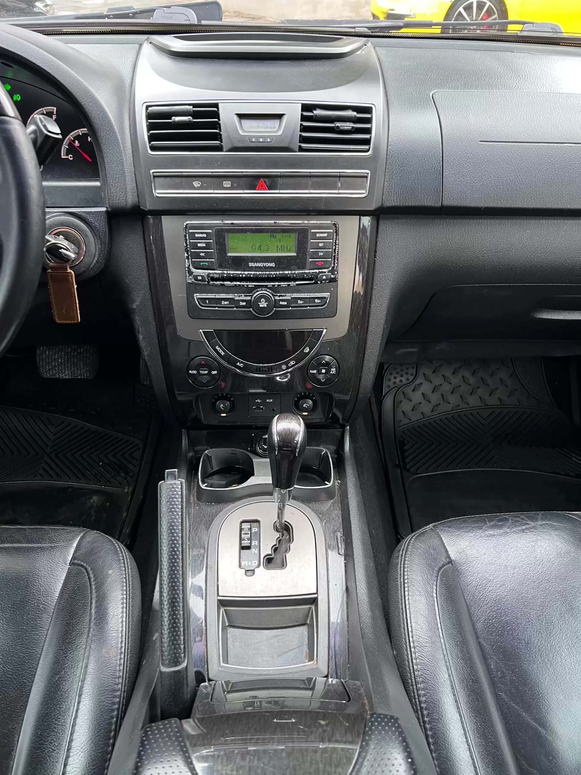 SsangYong Rexton Noblese 4×4 2012 en Globalmotors: SUV robusta y elegante - Imagen 14