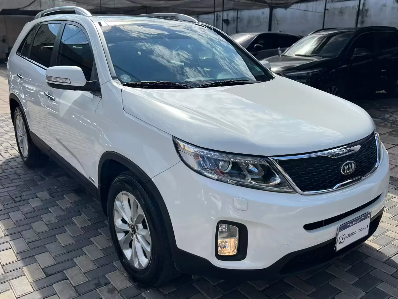 Kia Sorento AWD Full 2014 en Globalmotors: Potencia y comodidad. - Imagen 3