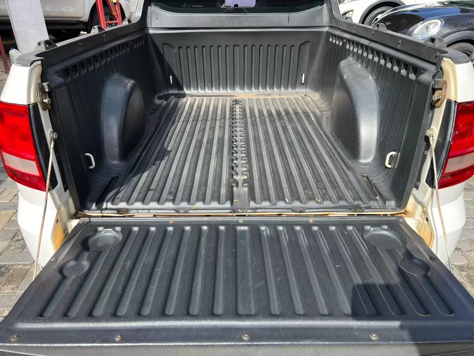 Volkswagen Saveiro 2017 en Globalmotors: Pickup versátil y confiable. - Imagen 16