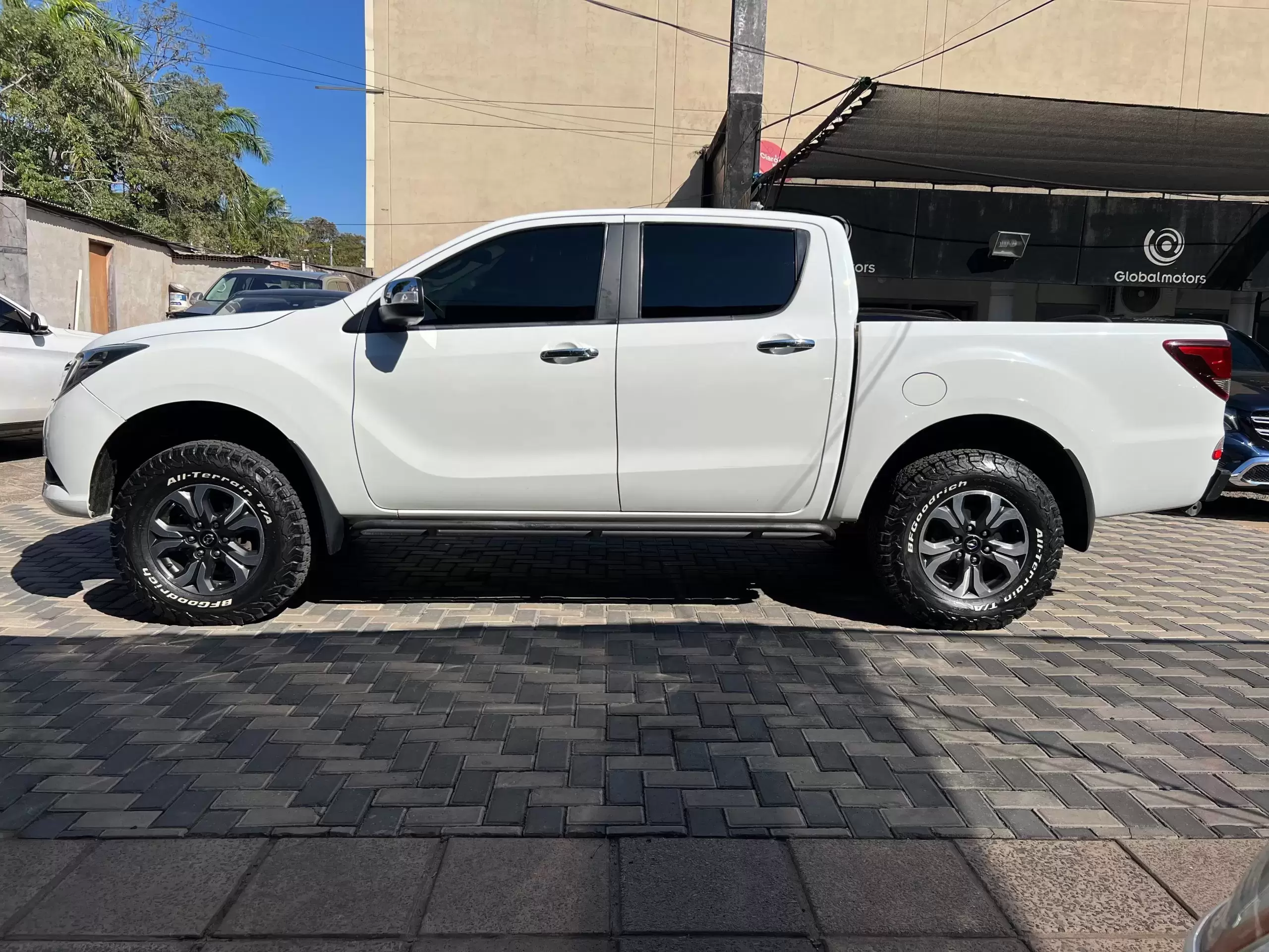 Mazda BT50 4×4 2019 - Concesionario Autorizado - Globalmotors - Imagen 4