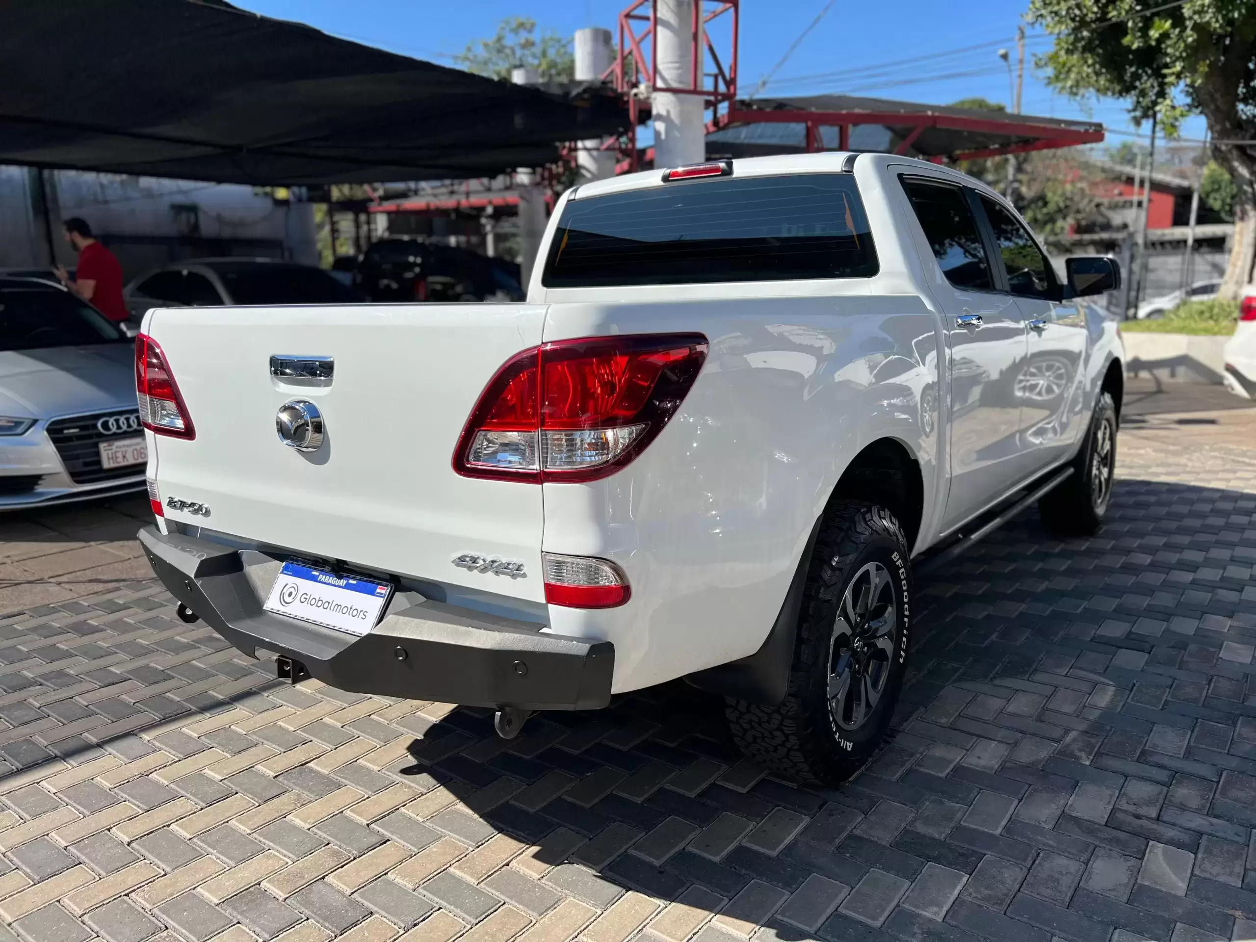 Mazda BT50 4×4 2019 - Concesionario Autorizado - Globalmotors - Imagen 7