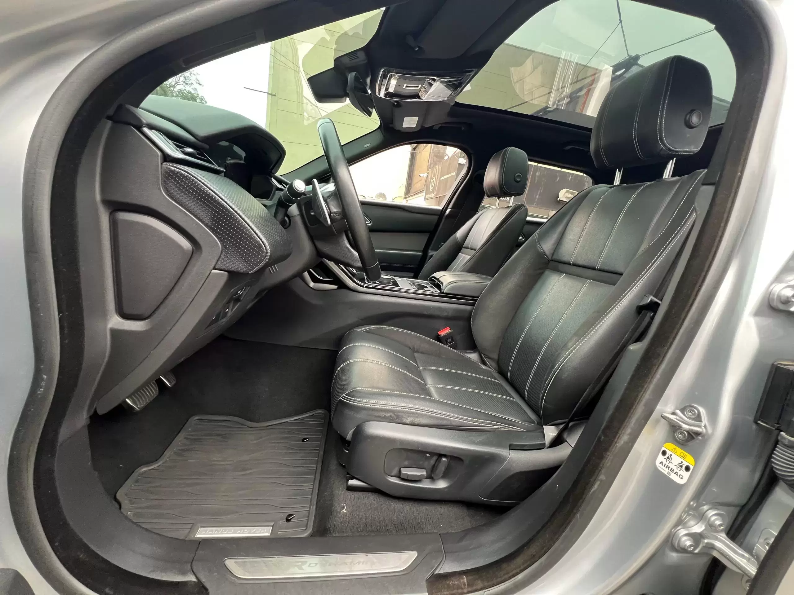 Land Rover Velar R Dynamic 2018 - Elegancia y rendimiento todoterreno - Imagen 10