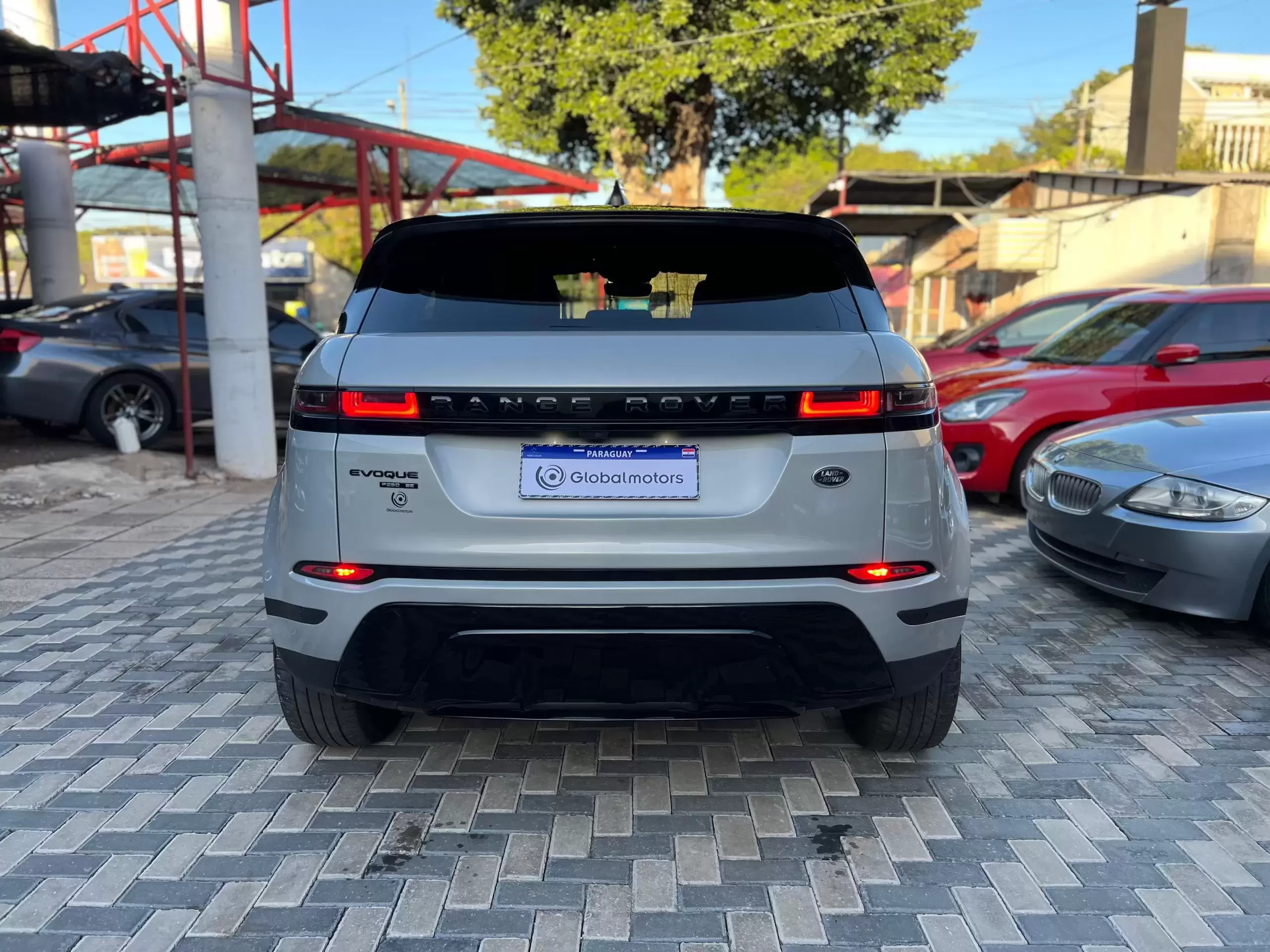Land Rover Evoque SE AWD 2020 en Globalmotors: Lujo y tecnología. - Imagen 6