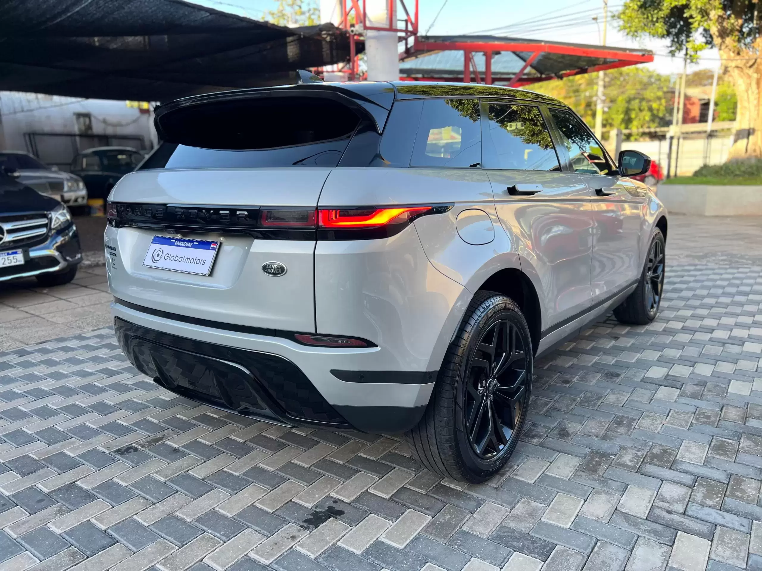 Land Rover Evoque SE AWD 2020 en Globalmotors: Lujo y tecnología. - Imagen 7