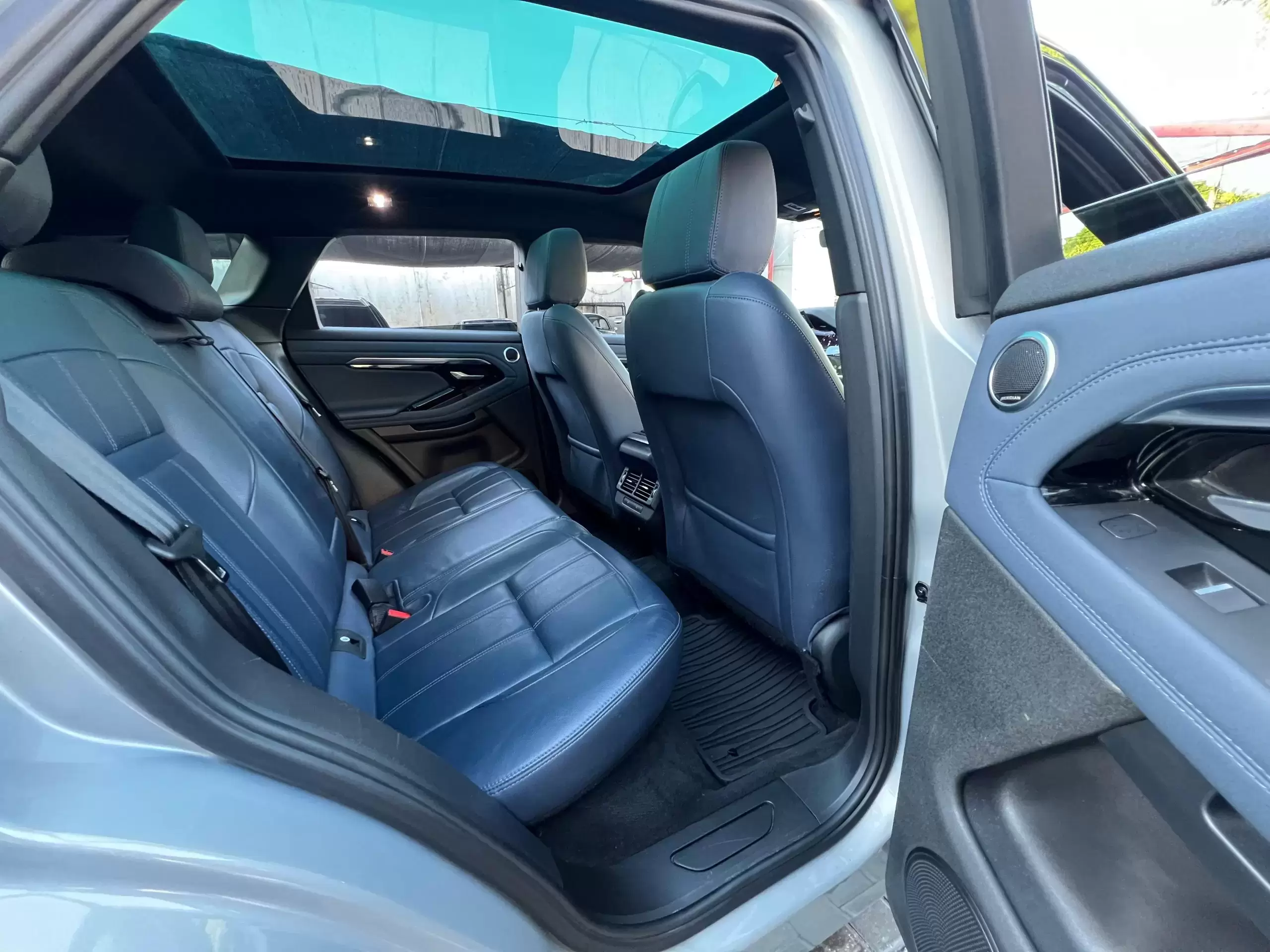 Land Rover Evoque SE AWD 2020 en Globalmotors: Lujo y tecnología. - Imagen 14