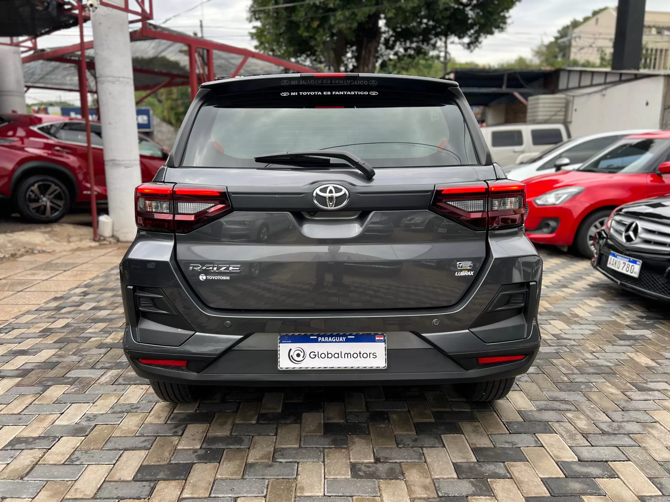 Toyota Raize E 2023 en Globalmotors: SUV compacto y moderno. - Imagen 6