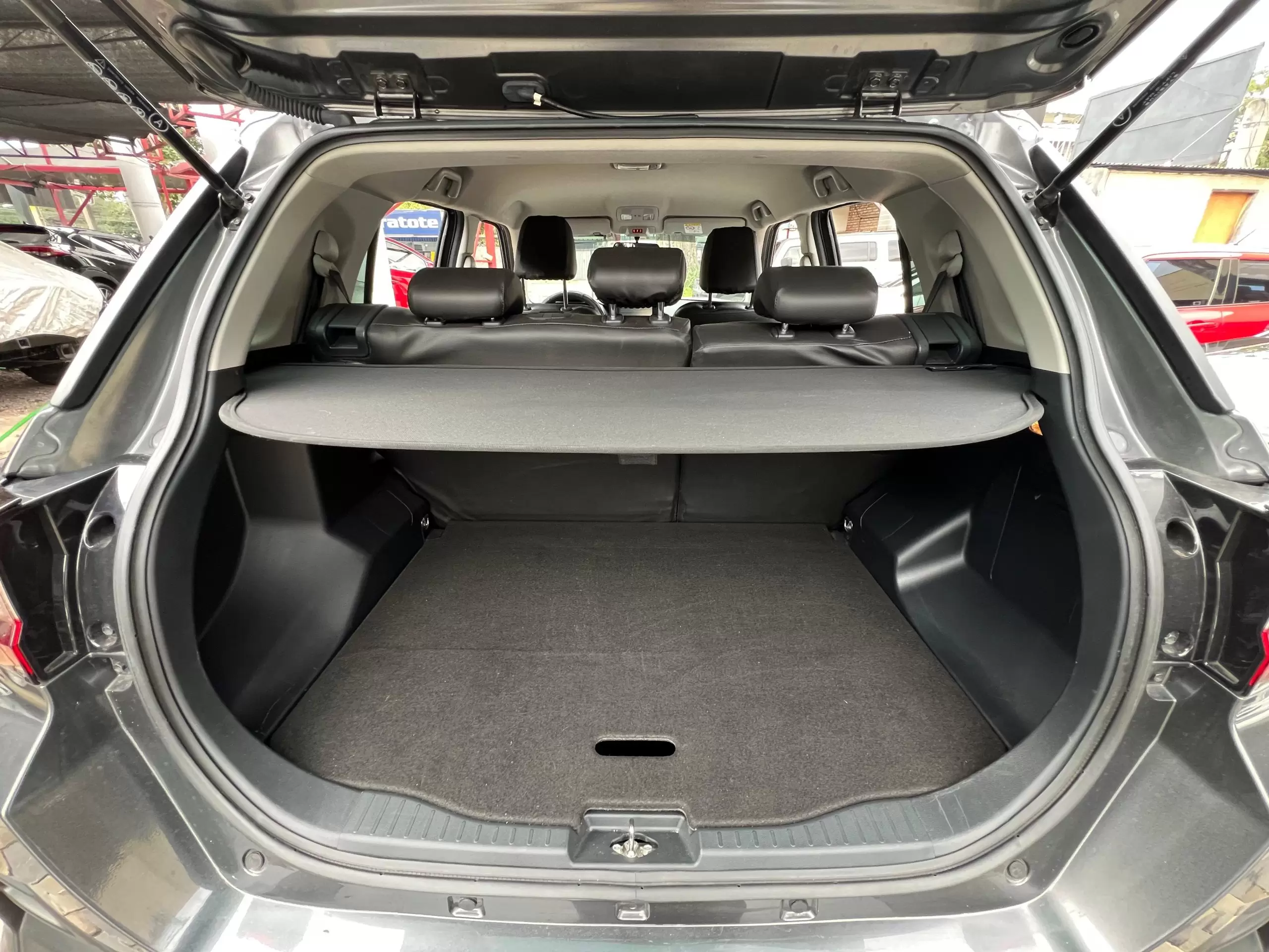 Toyota Raize E 2023 en Globalmotors: SUV compacto y moderno. - Imagen 11