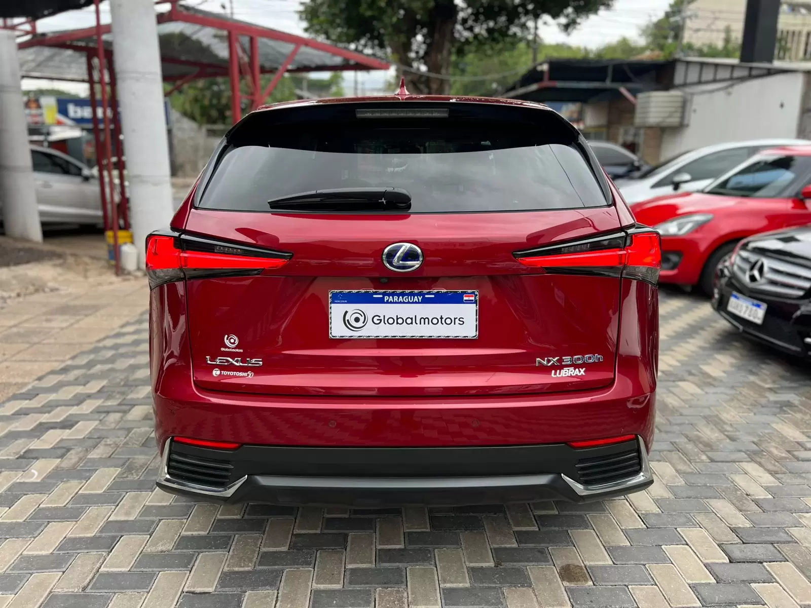 Lexus NX 300h Híbrida 2020 en Globalmotors: Elegancia y eficiencia. - Imagen 6