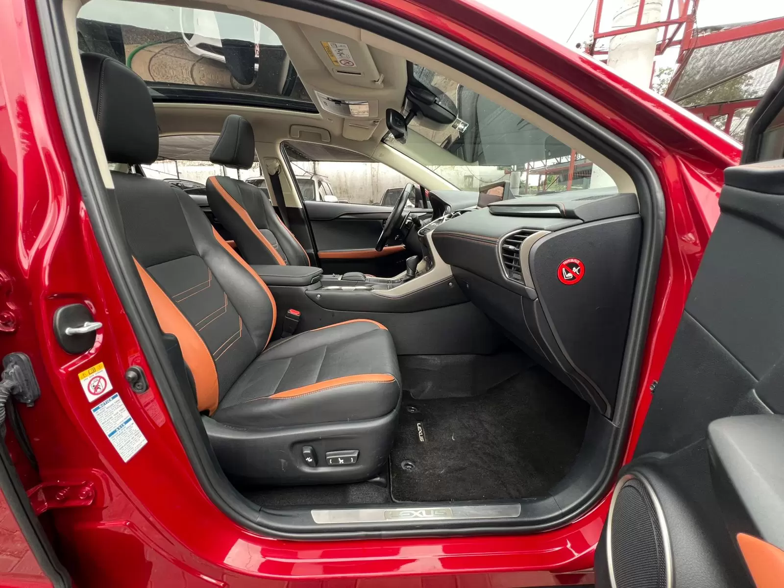 Lexus NX 300h Híbrida 2020 en Globalmotors: Elegancia y eficiencia. - Imagen 13