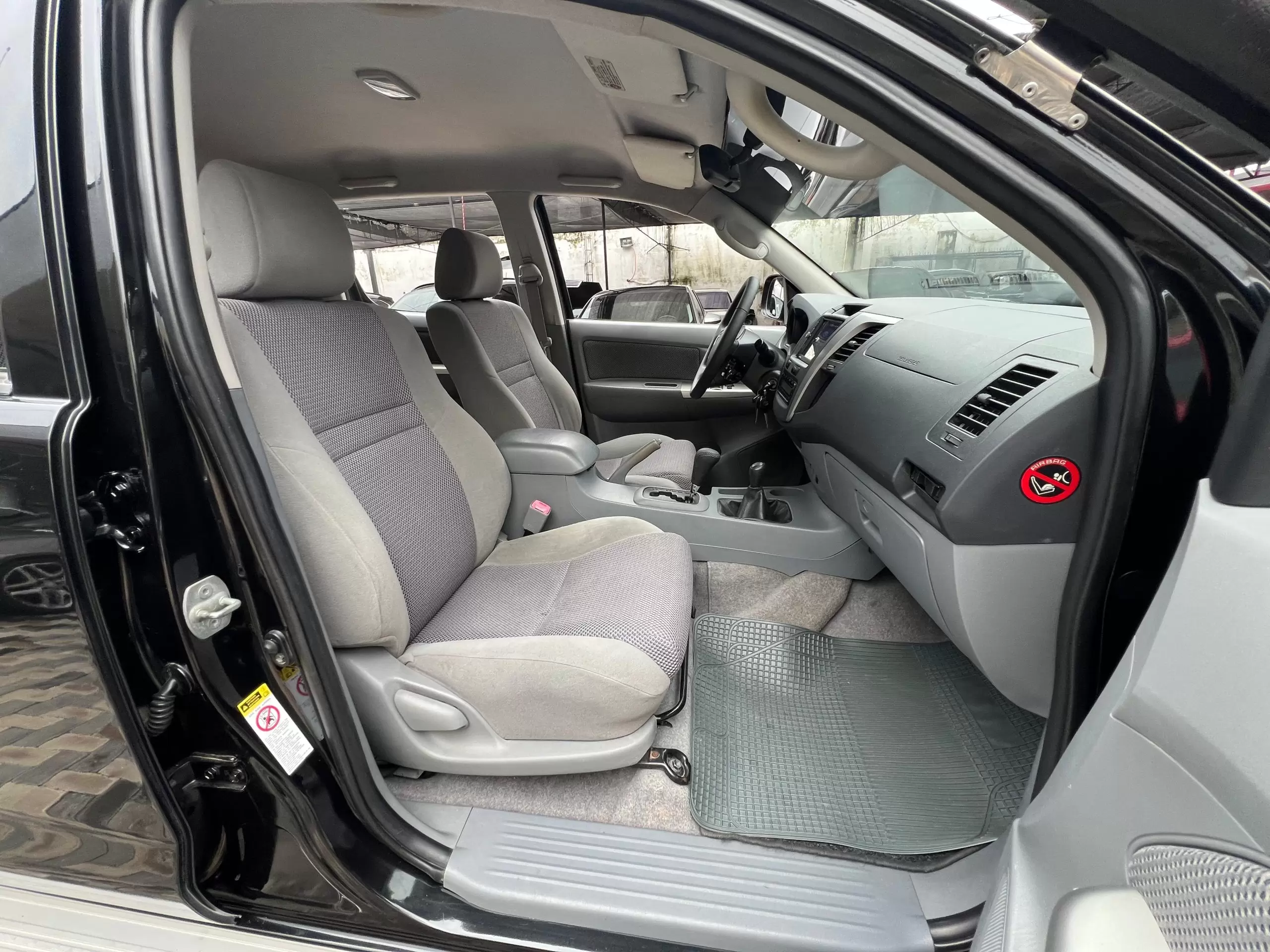 Toyota Hilux 4×4 Full 2010 en Globalmotors: Robusta y confiable. - Imagen 14