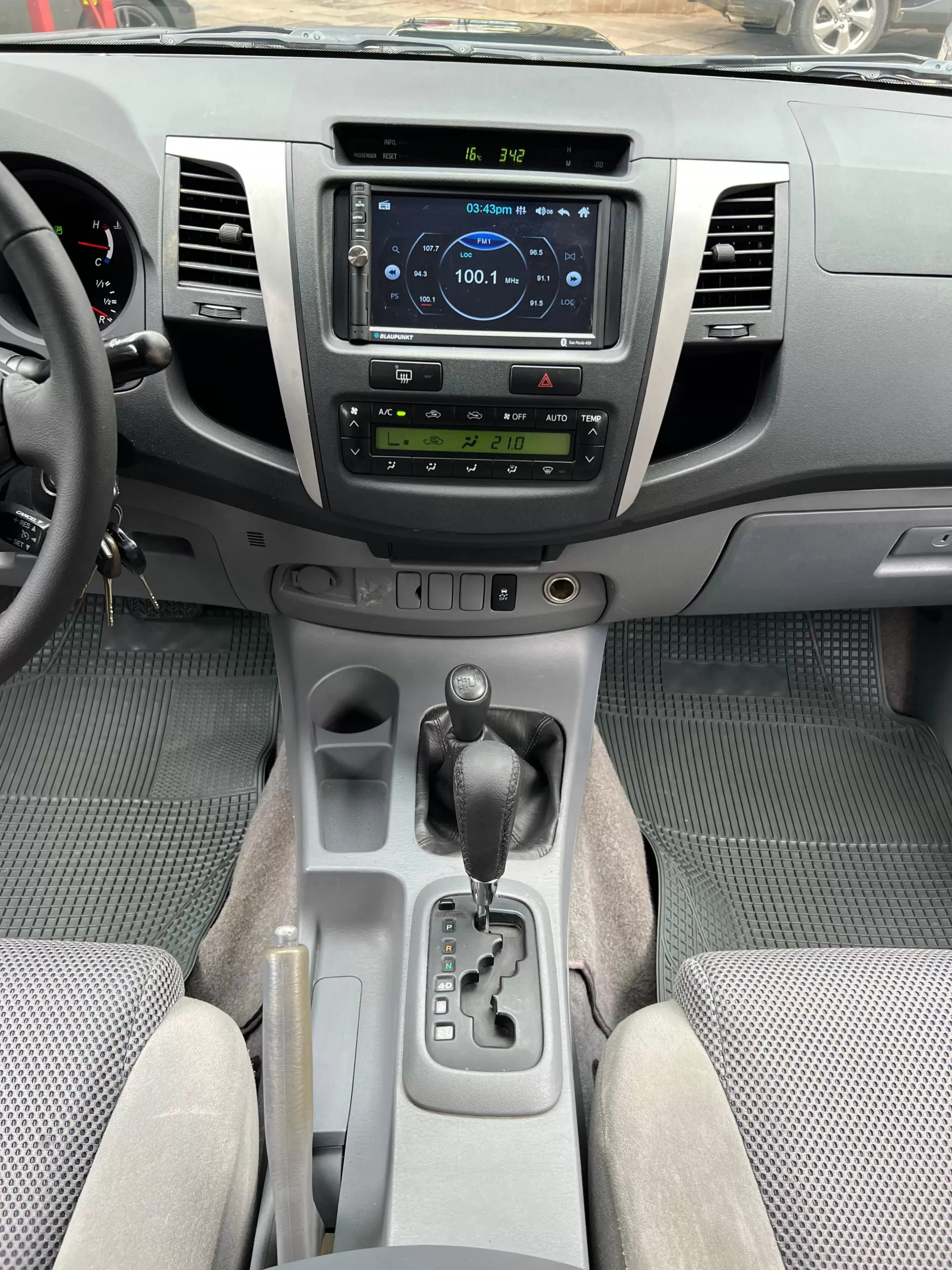 Toyota Hilux 4×4 Full 2010 en Globalmotors: Robusta y confiable. - Imagen 19